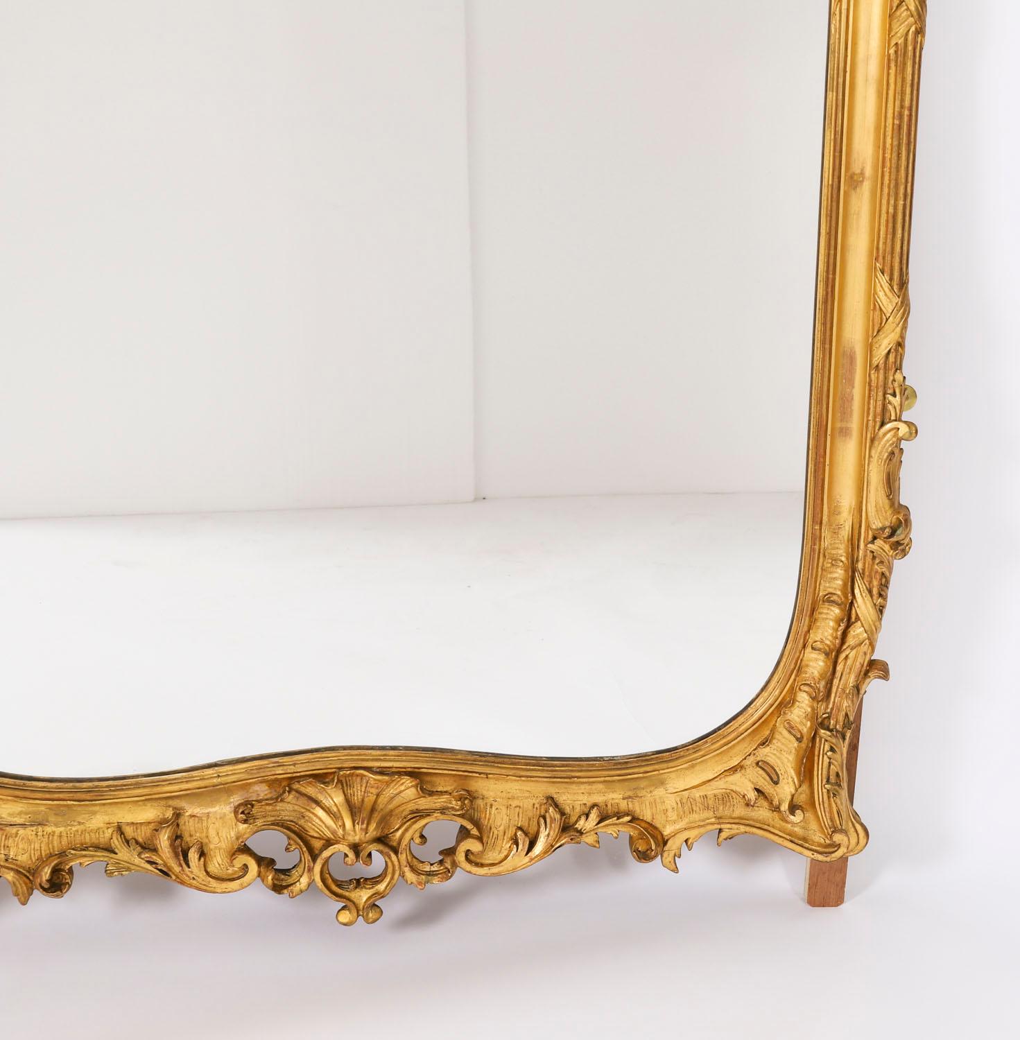 Antique French Rococo Giltwood Wall Mirror 19th Century For Sale 4