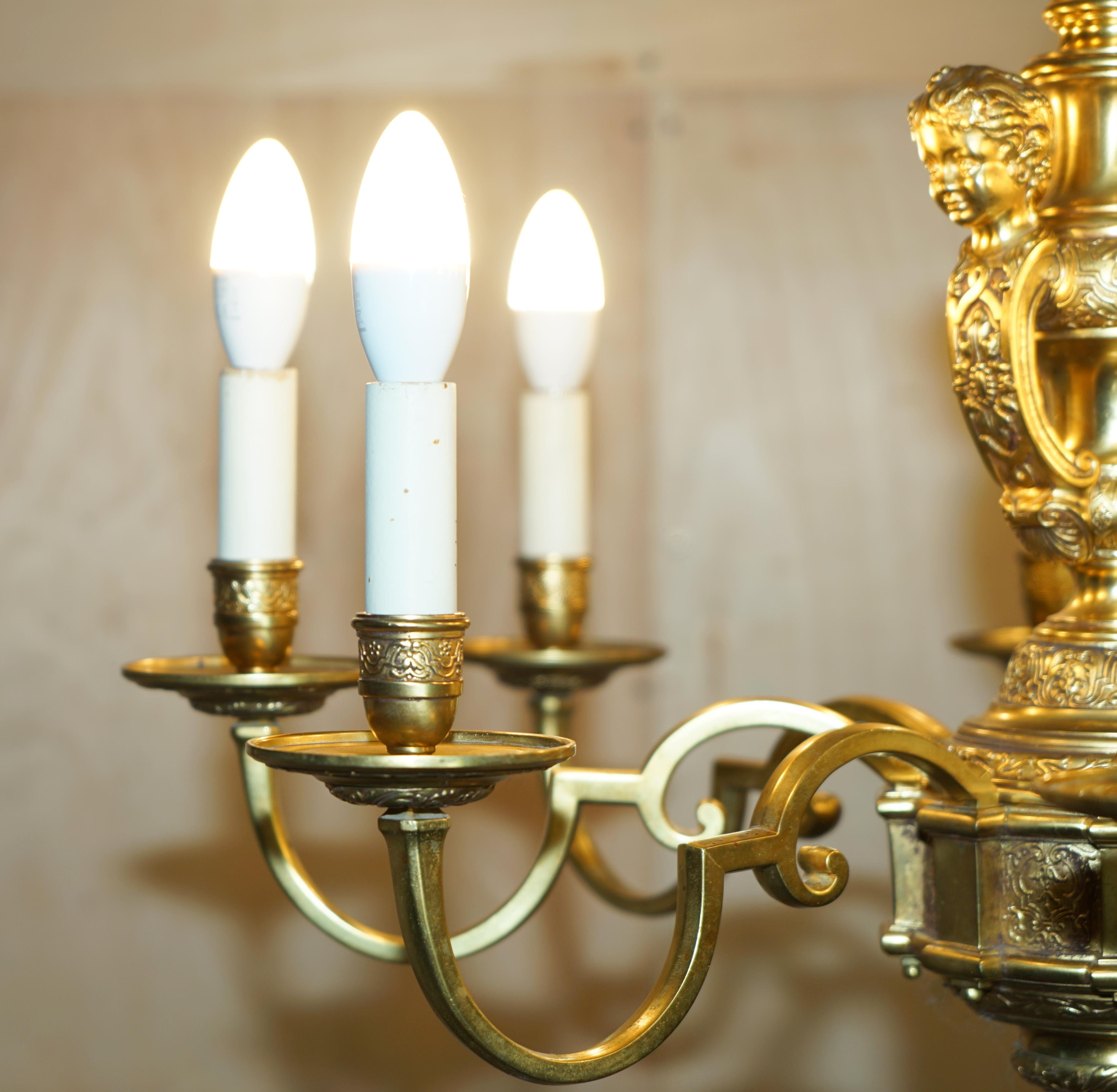 Early 20th Century ANTiQUE FRENCH ROCOCO GOLD GILT BRASS EIGHT BRANCH CHERUB CHANDELIER LIGHT For Sale