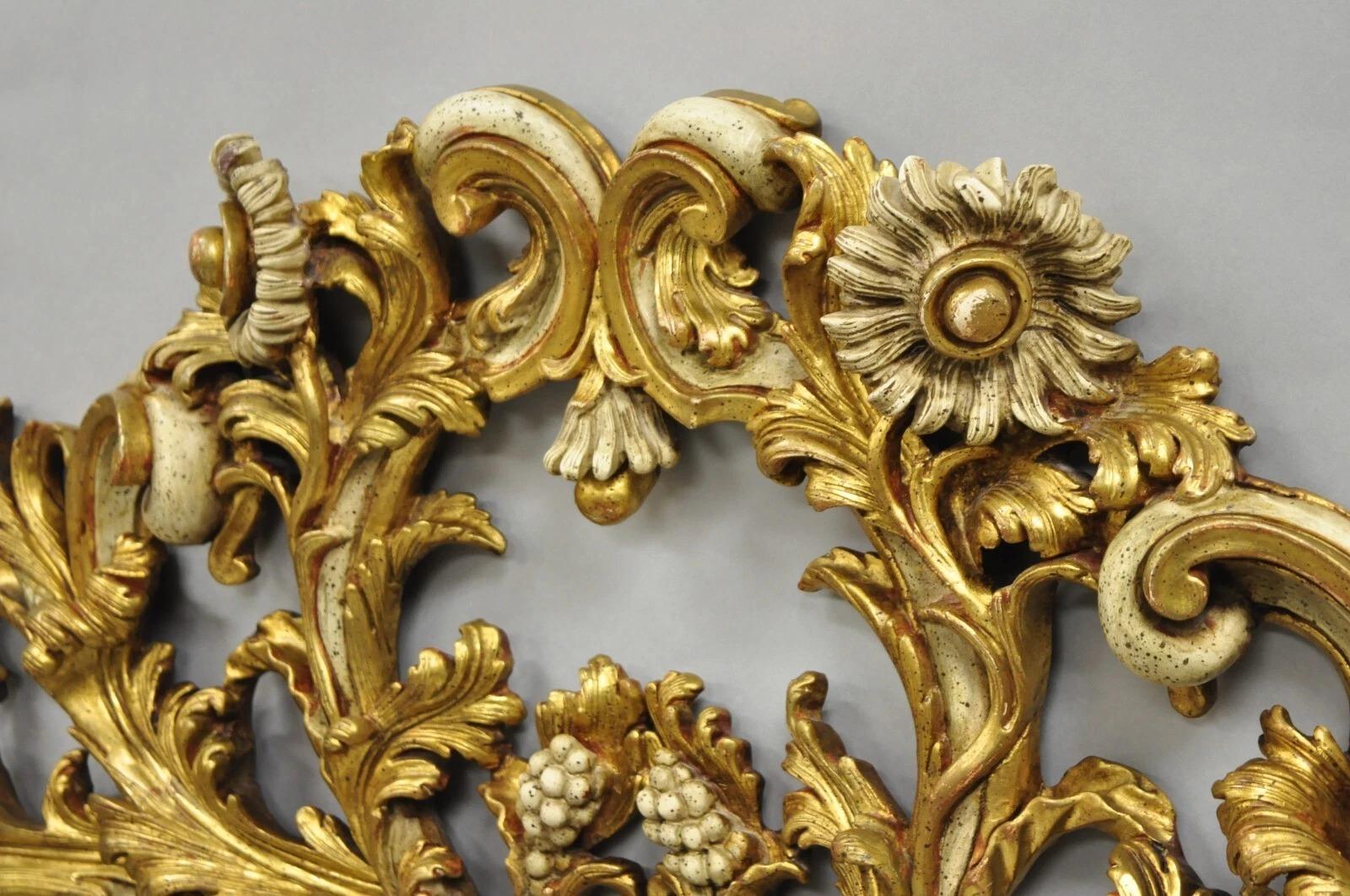 XX secolo Antique French Rococo Gold Giltwood Carved Wood Italian King Size Bed Headboard (testiera del letto) in vendita