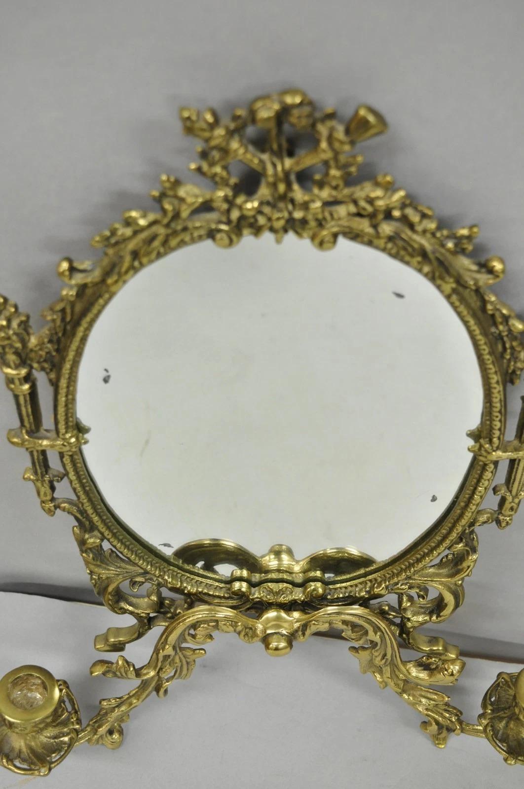 Antique French Rococo Louis XV Brass Oval Mirror Candelabra Wall Sconces - Coppia in vendita 2