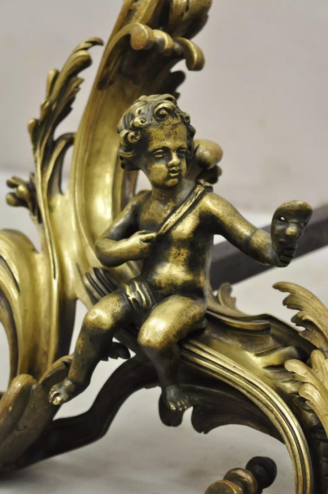 Antike französische Rokoko-Cherub-Puppen-Feuerböcke aus Bronze im Louis-XV-Stil, Louis XV.-Stil, Paar im Angebot 6