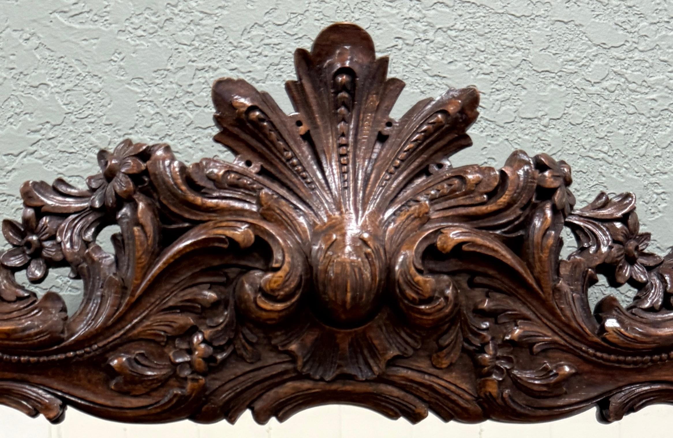 Antique French Rococo Mirror gerahmt Hanging Wall Mirror Rectangular Carved Oak im Angebot 2