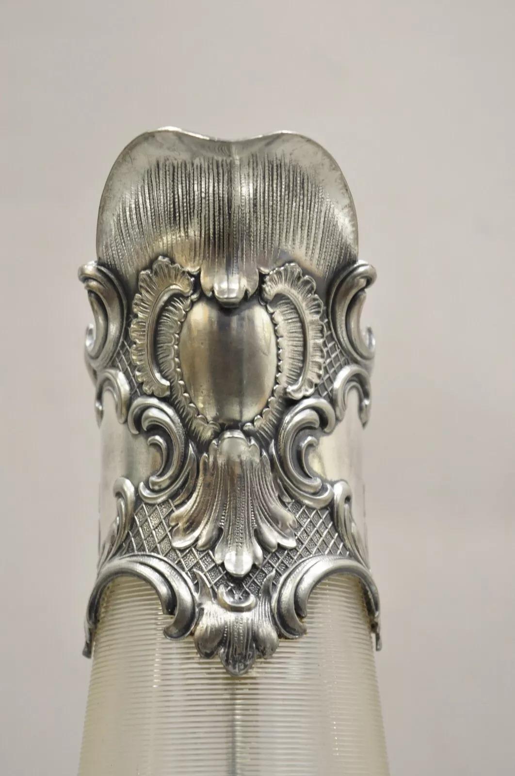 Placcato argento Antique French Rococo Silver Plated Ribbed Glass Liqueur Decanter Bottle in vendita