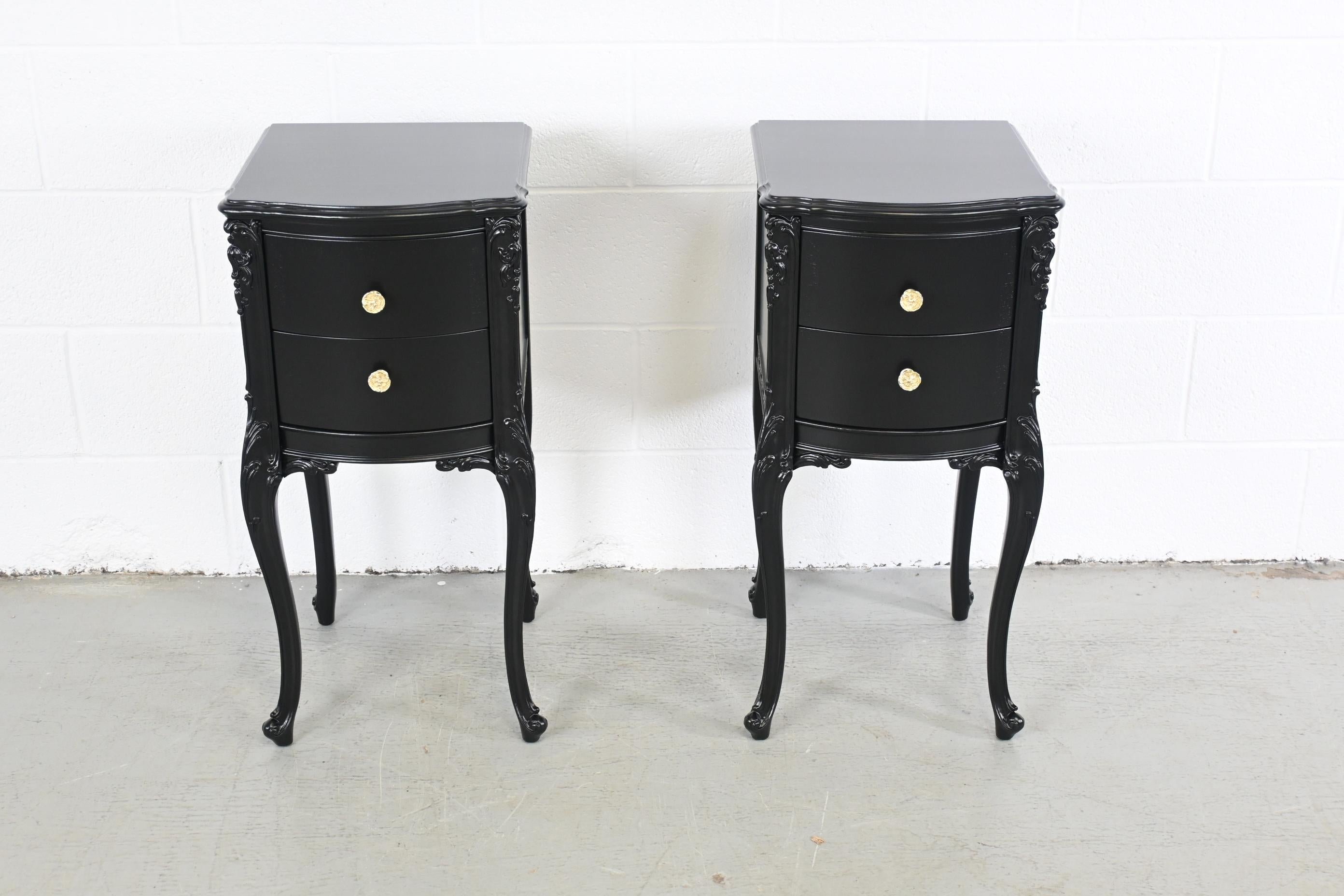 Antique French Rococo Style Black Lacquered Nightstands, a Pair

Unmarked, USA, 1940s

14.25
