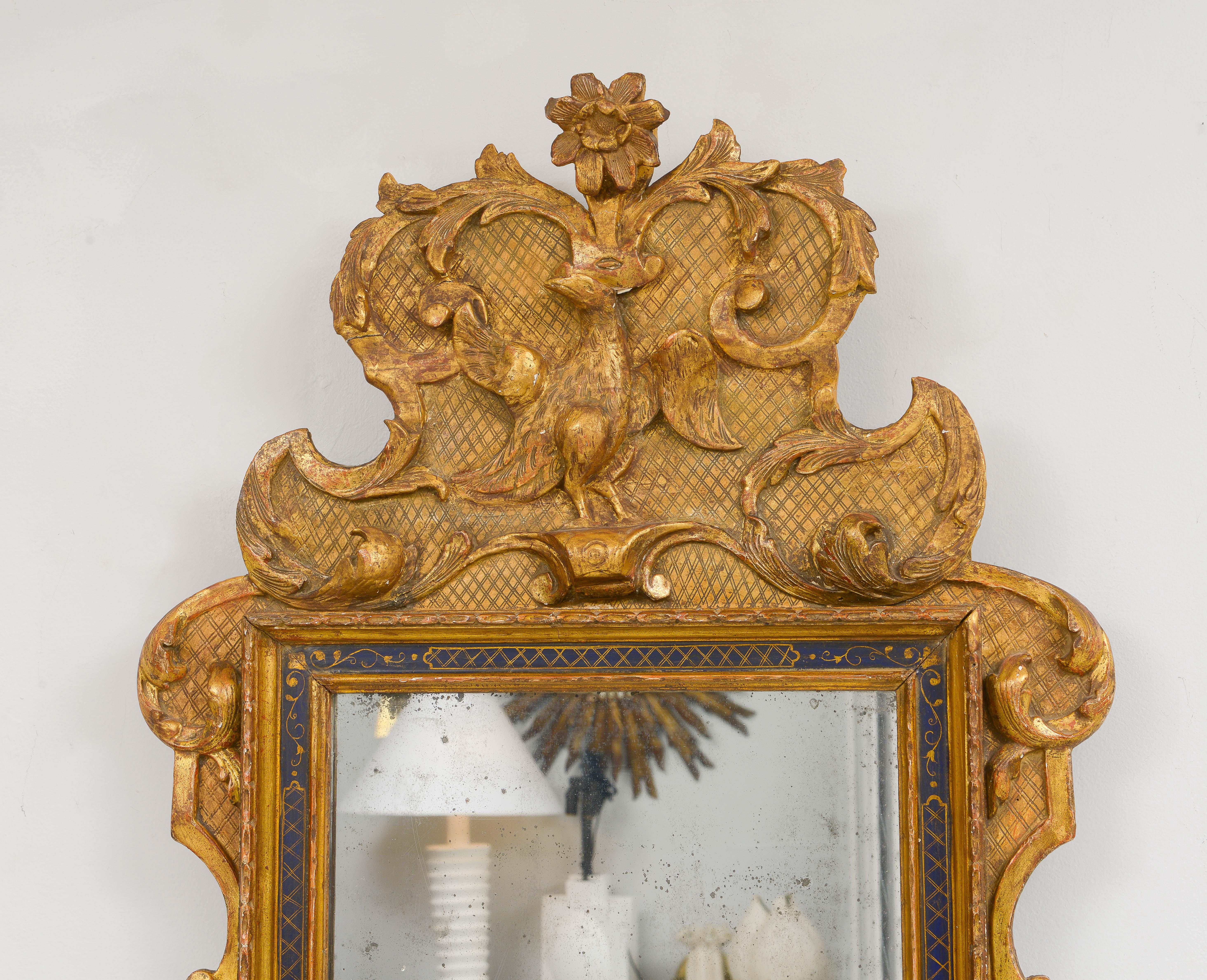 Antique French Regence Style Gilt-Mirror In Good Condition For Sale In New York, NY