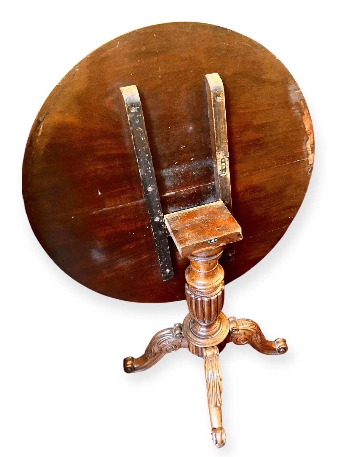 Table de service rocococo française ancienne à plateau basculant en vente 2