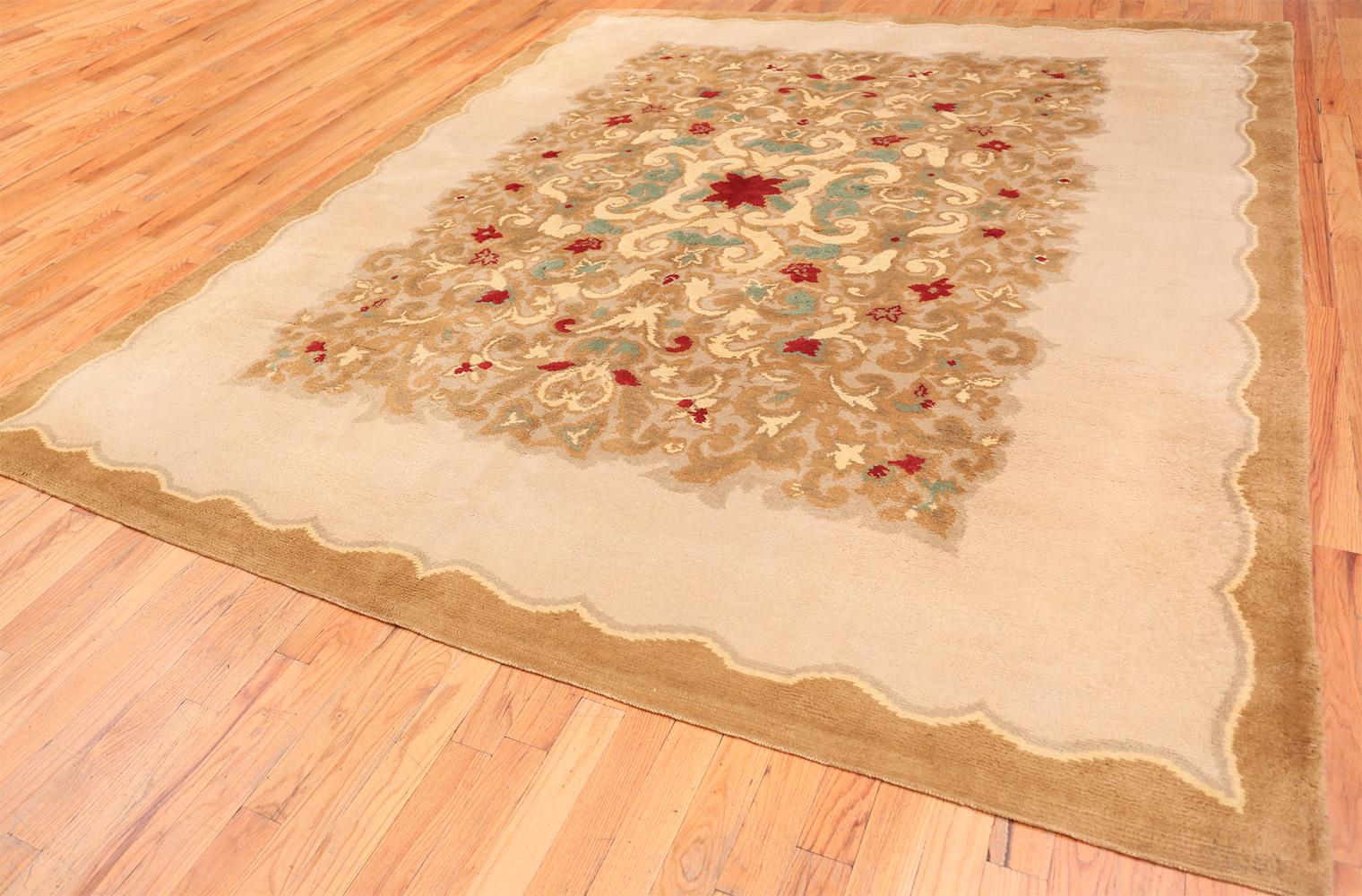 A Beautiful and Soft Antique French Room Size Art Deco Rug, Country of Origin: France, Circa Date: 1920. Size: 9 ft 10 in x 11 ft 7 in (3 m x 3.53 m).