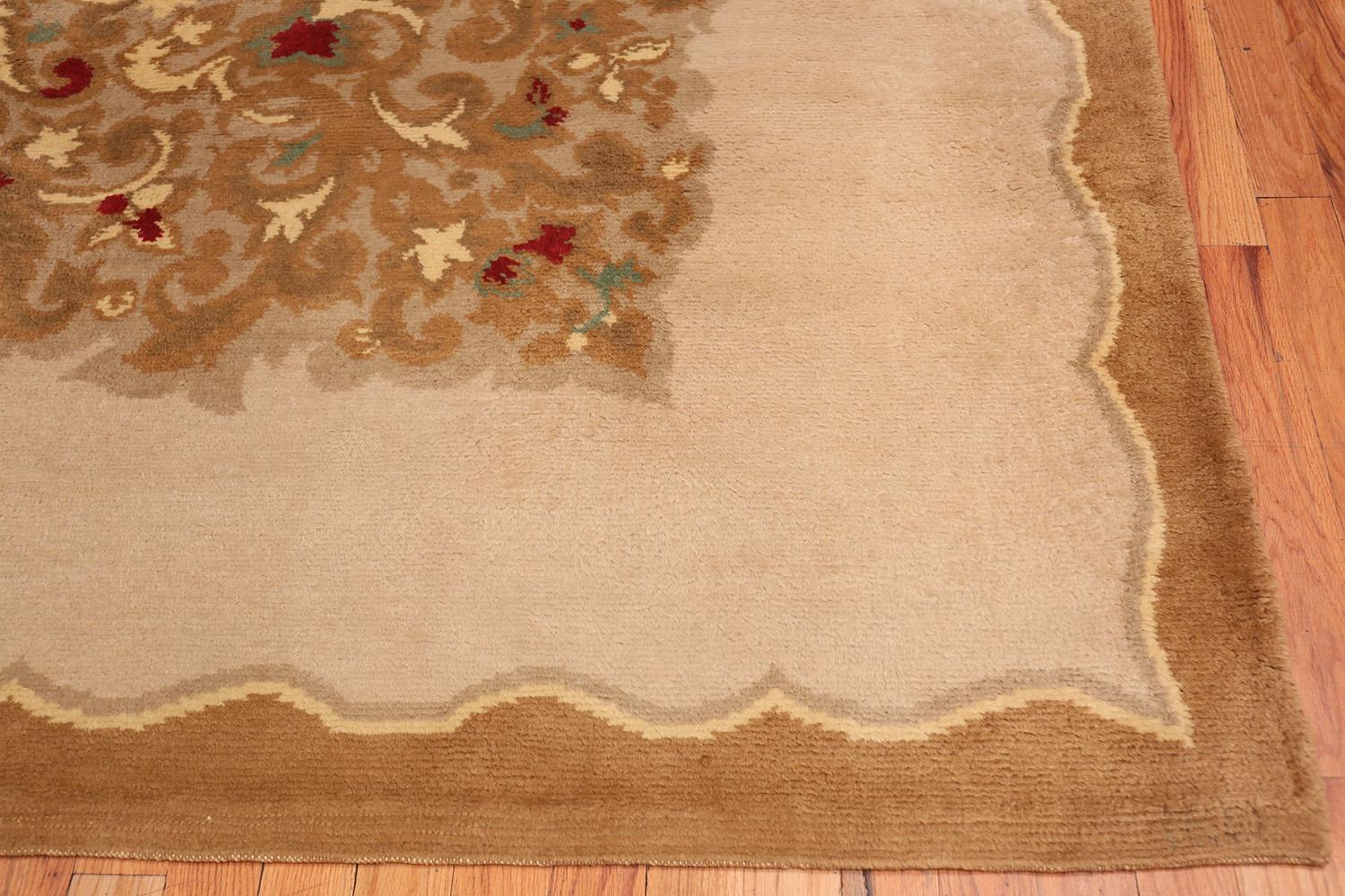 Early 20th Century Nazmiyal Antique French Room Size Art Deco Rug. Size: 9 ft 10 in x 11 ft 7 in