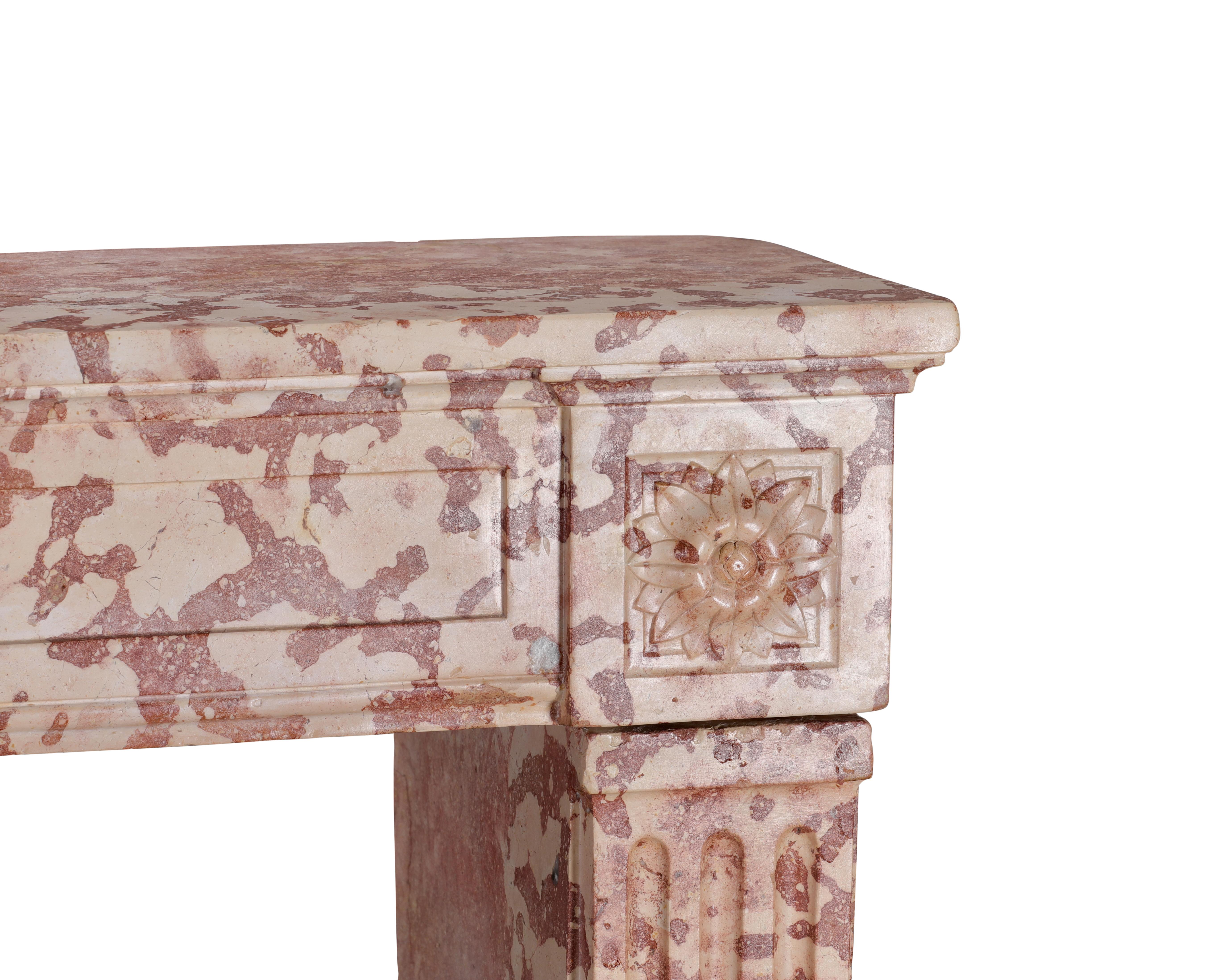 Antique French Rosé Marble Stone Fireplace Surround 18th Century Ever Stylish in vendita 2