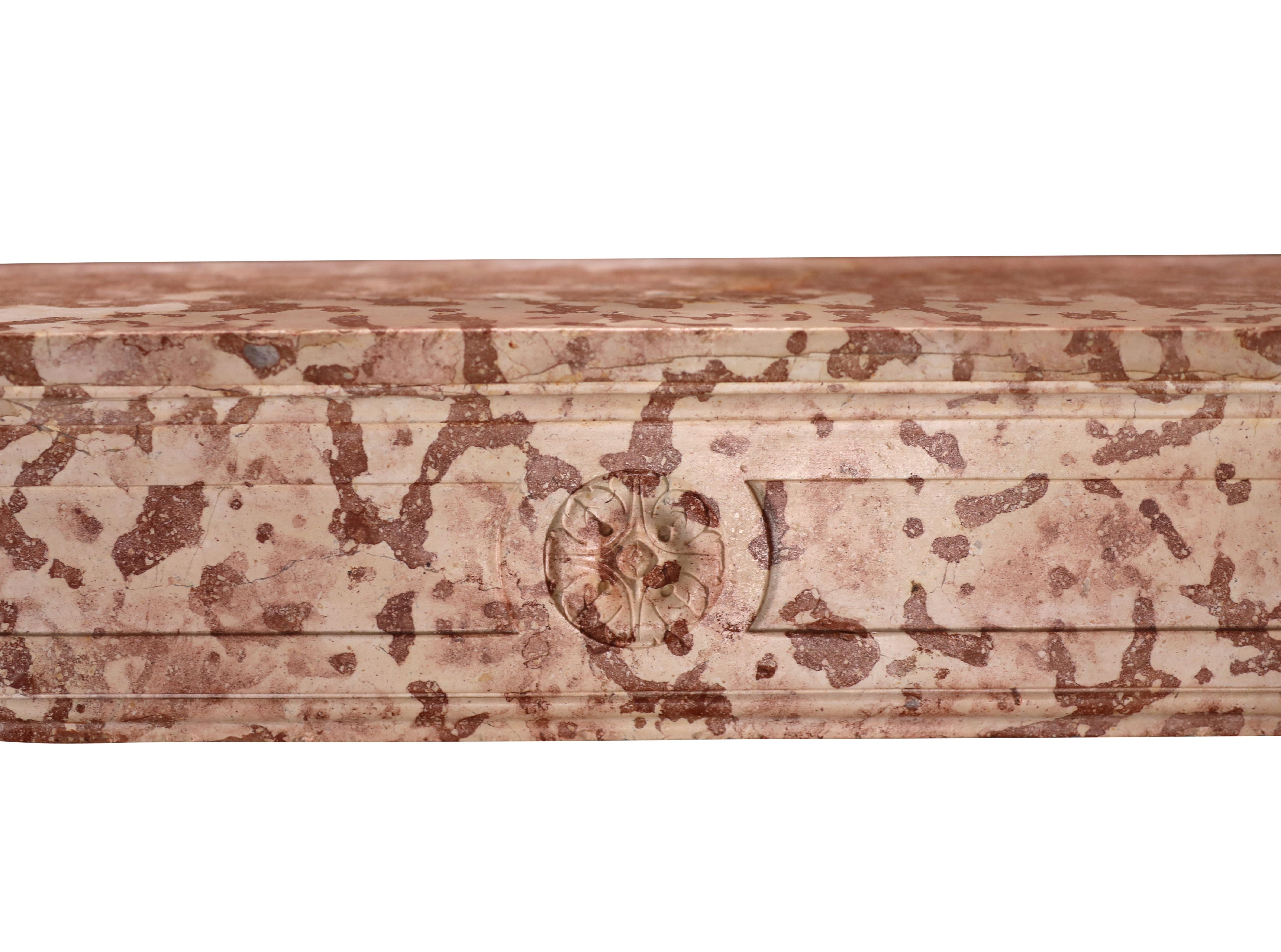 Antique French Rosé Marble Stone Fireplace Surround 18th Century Ever Stylish in vendita 11