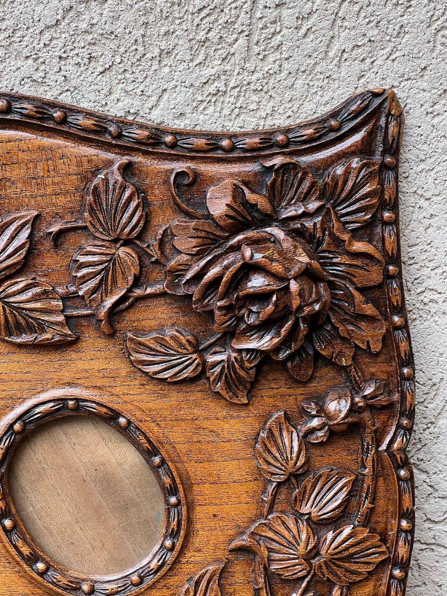 Antique French Rose Triple Oval Picture Frame Carved Oak Black Forest, c1890 12