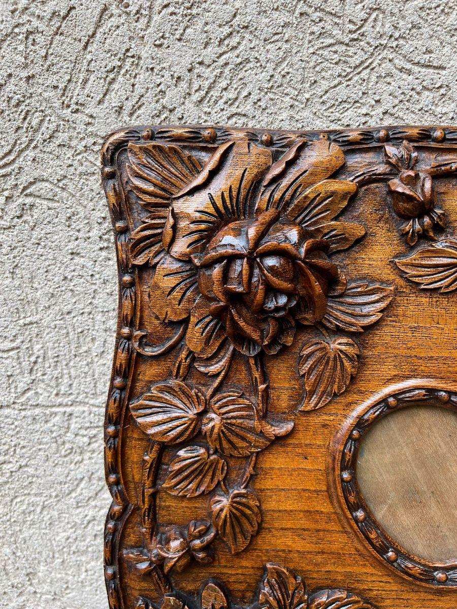 Antique French Rose Triple Oval Picture Frame Carved Oak Black Forest, c1890 13