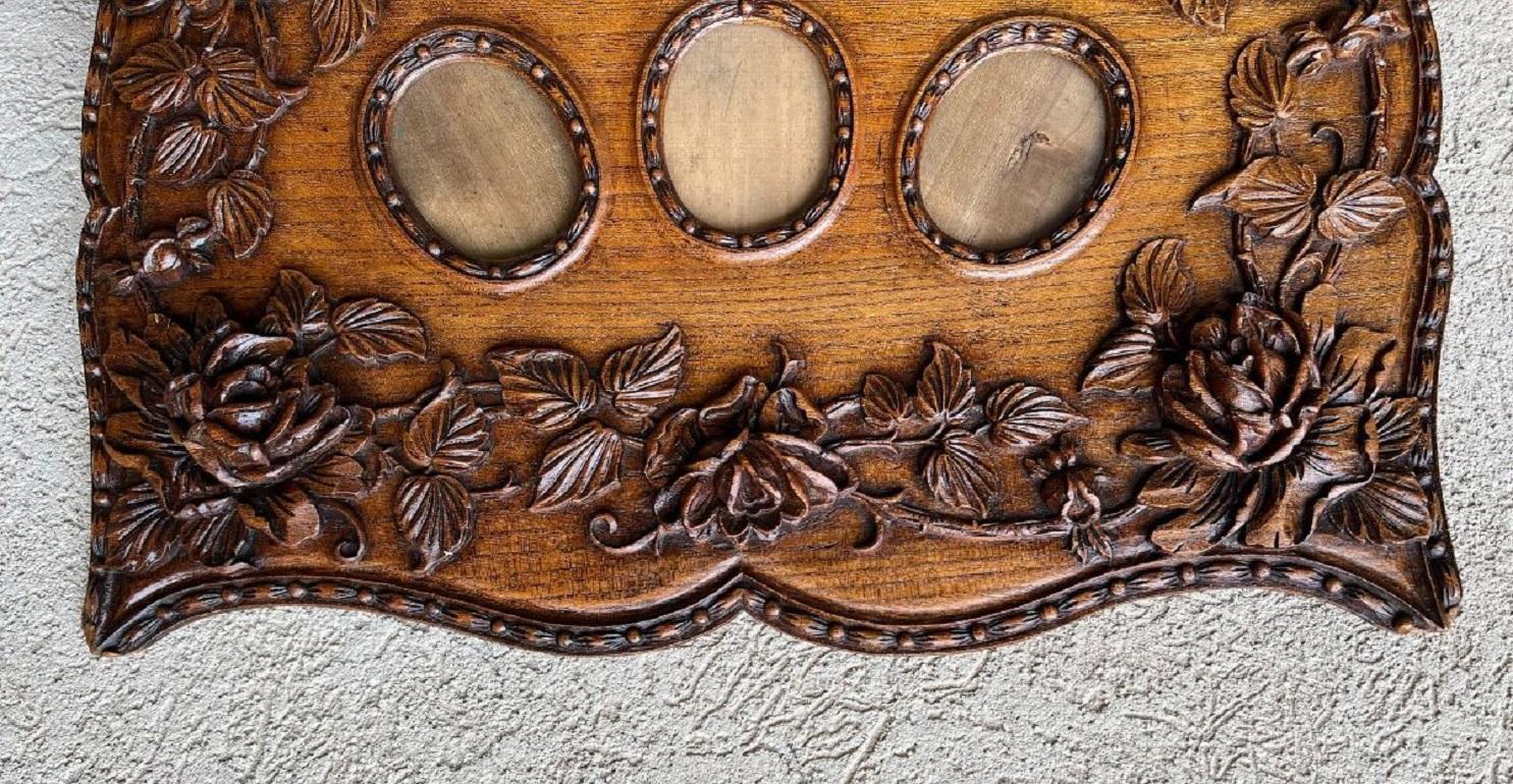 Antique French Rose Triple Oval Picture Frame Carved Oak Black Forest, c1890 1