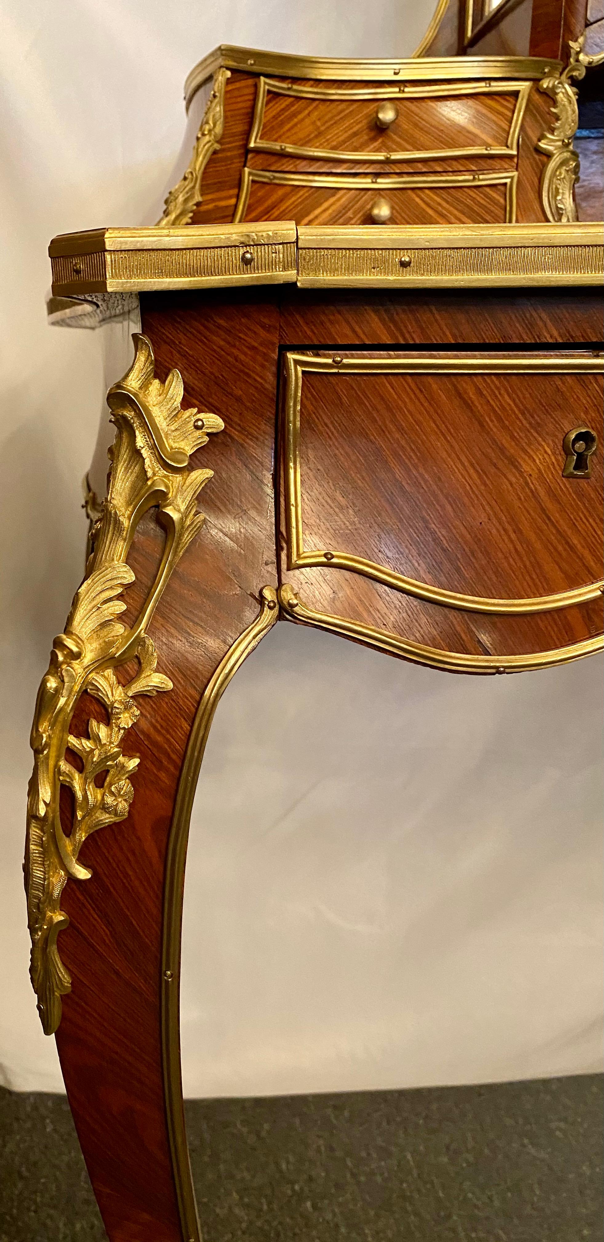 Antique French Rosewood and Gold Bronze Writing Desk or Vanity, circa 1880-1890 For Sale 4