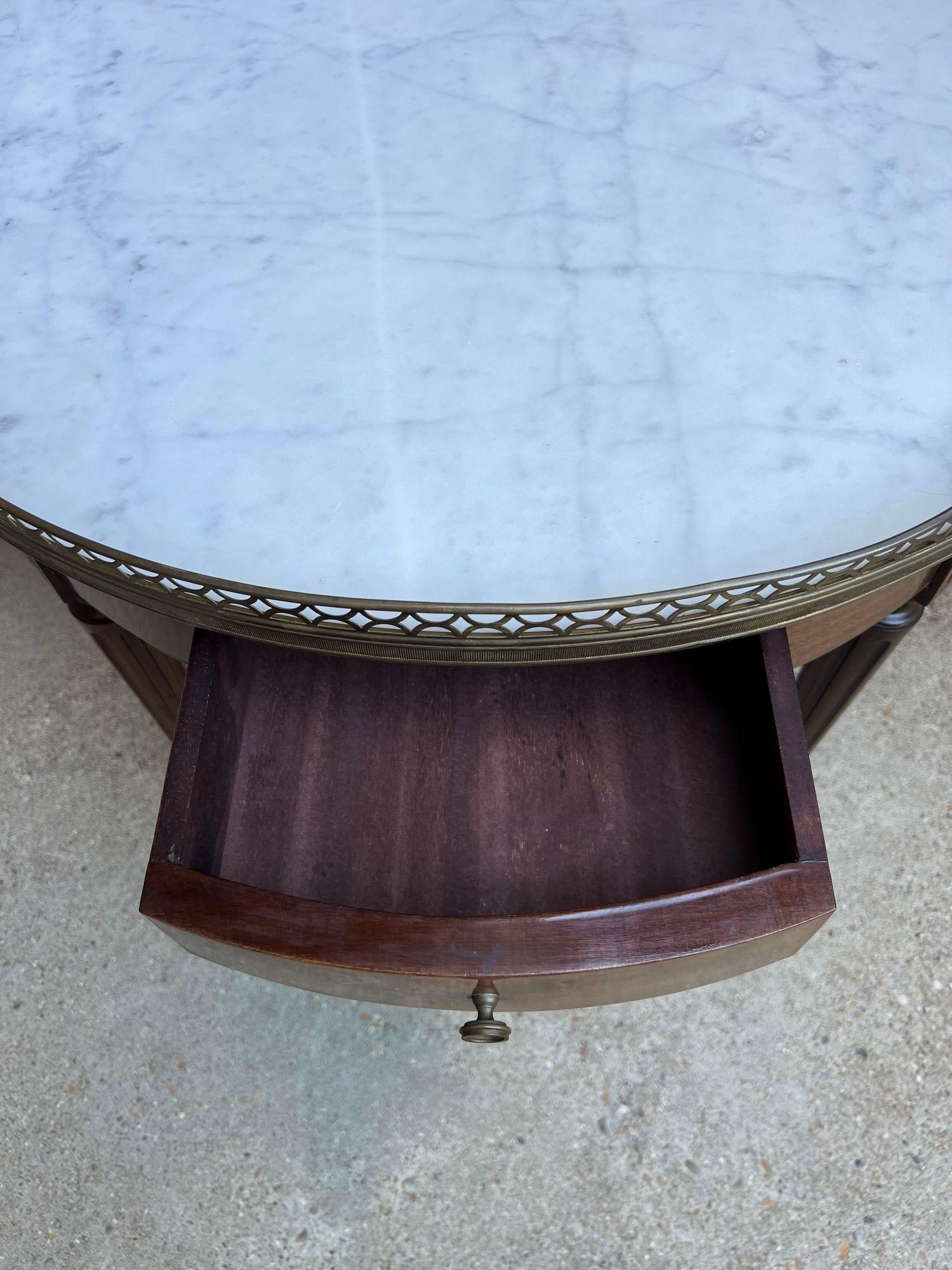 Antique French Tavolino Bouillotte Rotondo Marmo Bianco Stile Luigi XVI Gueridon in vendita 12