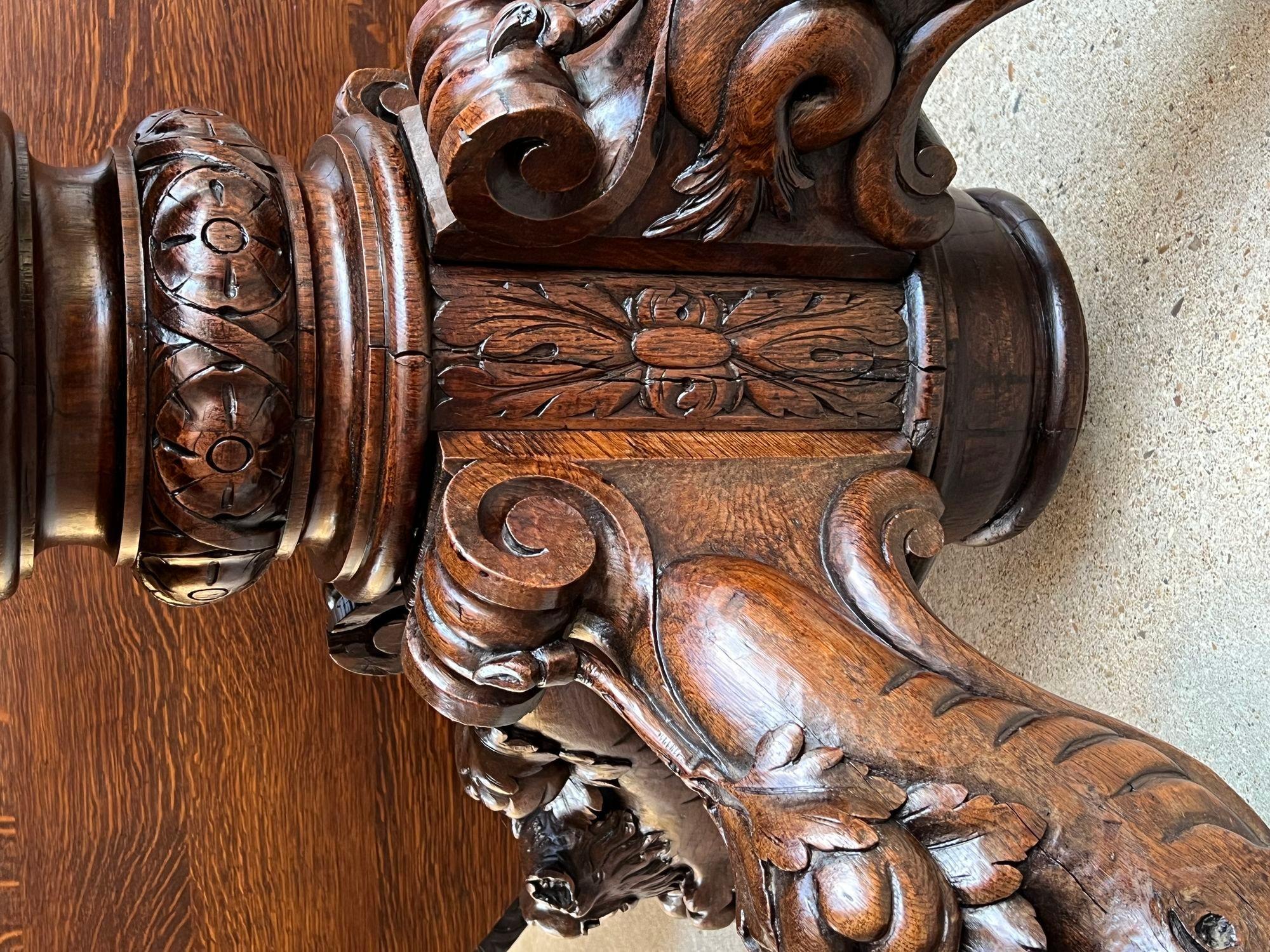 Antique French ROUND Dining Hunt Game Table Carved Oak Black Forest Pedestal For Sale 13