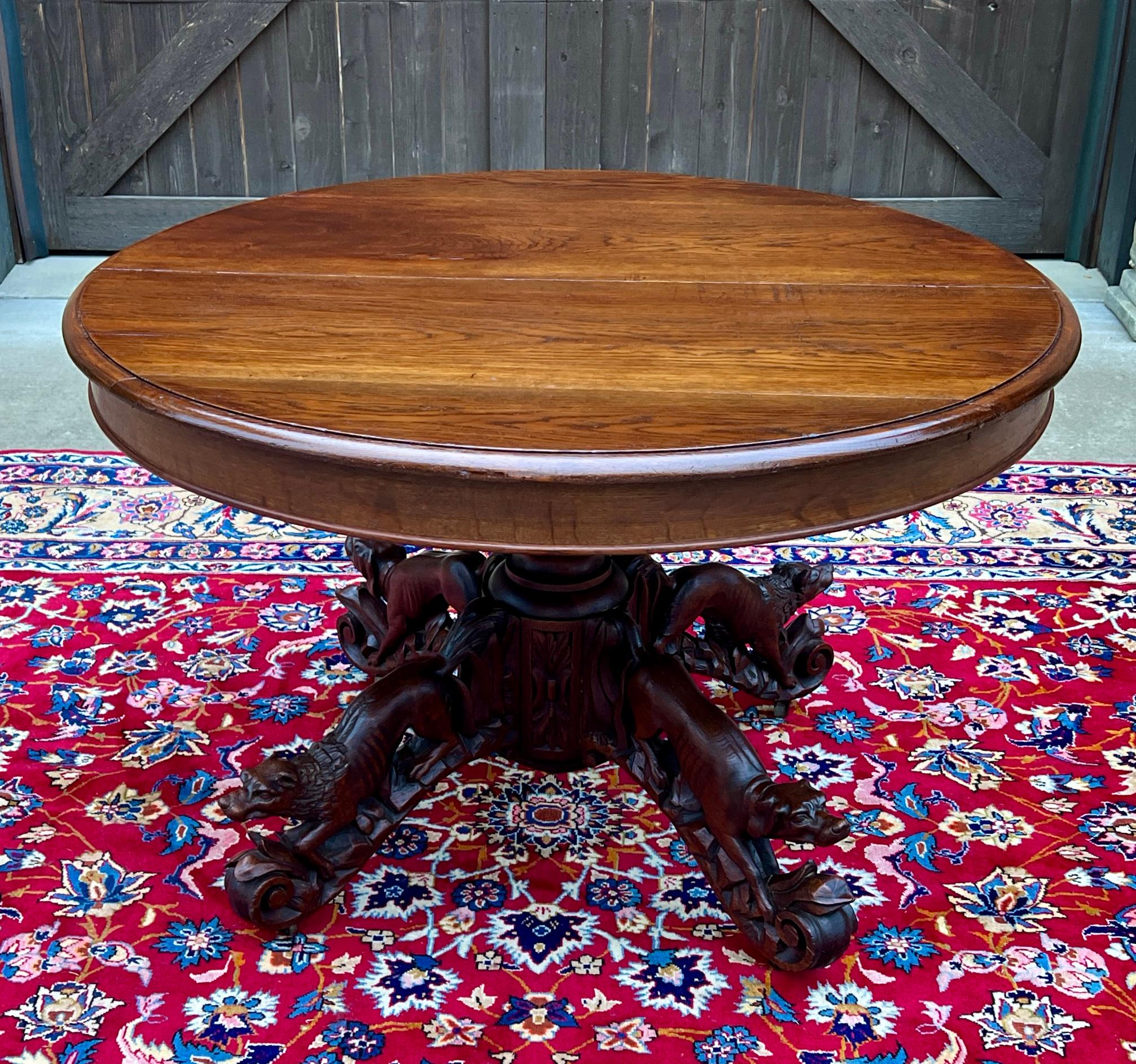 Renaissance Revival Antique French Round Game Card Dining Table Pedestal Oak HUNT Renaissance 19thC