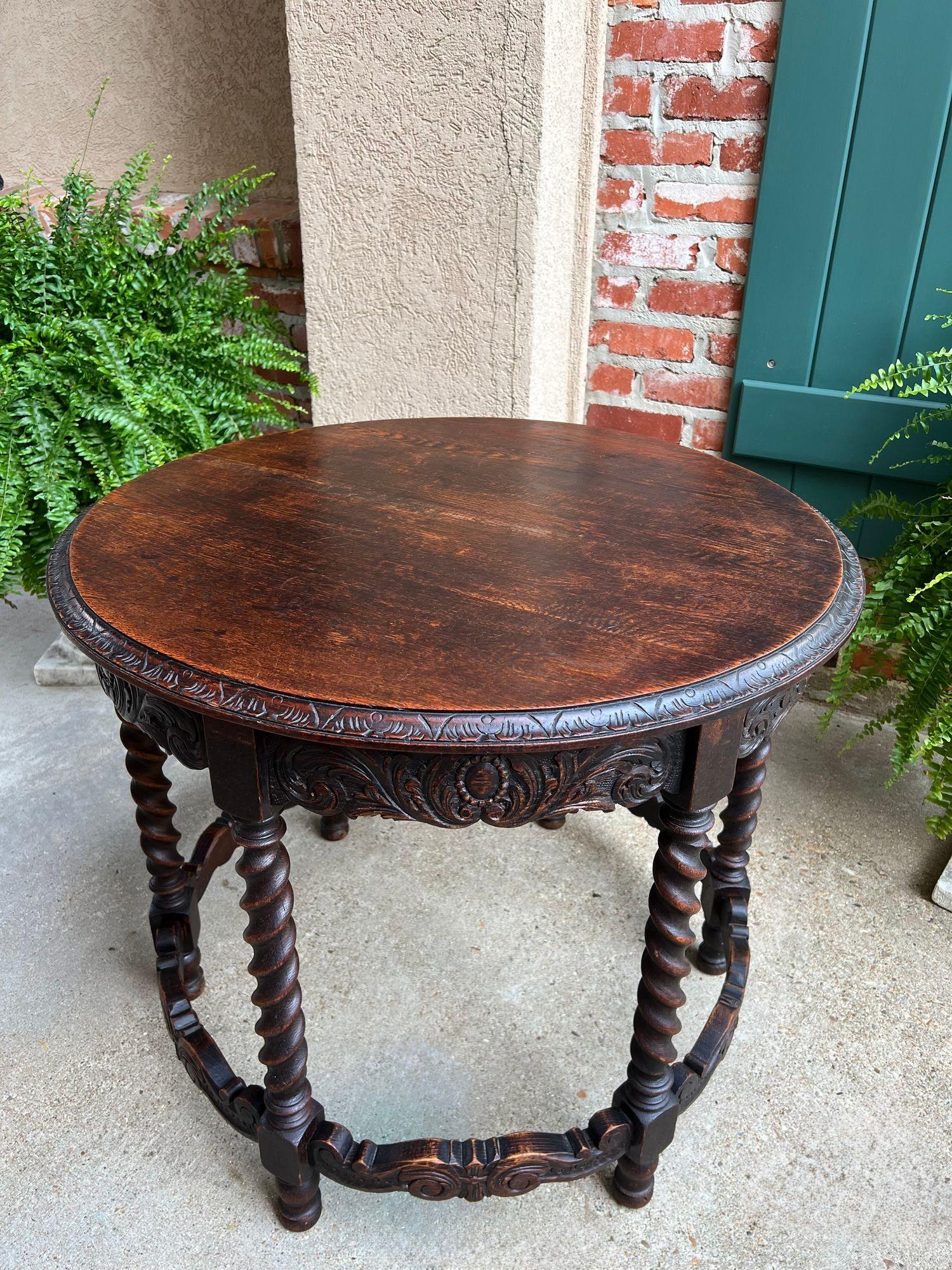 Antique French ROUND Side Center Table BARLEY TWIST Carved Oak Renaissance c1900 in vendita 6