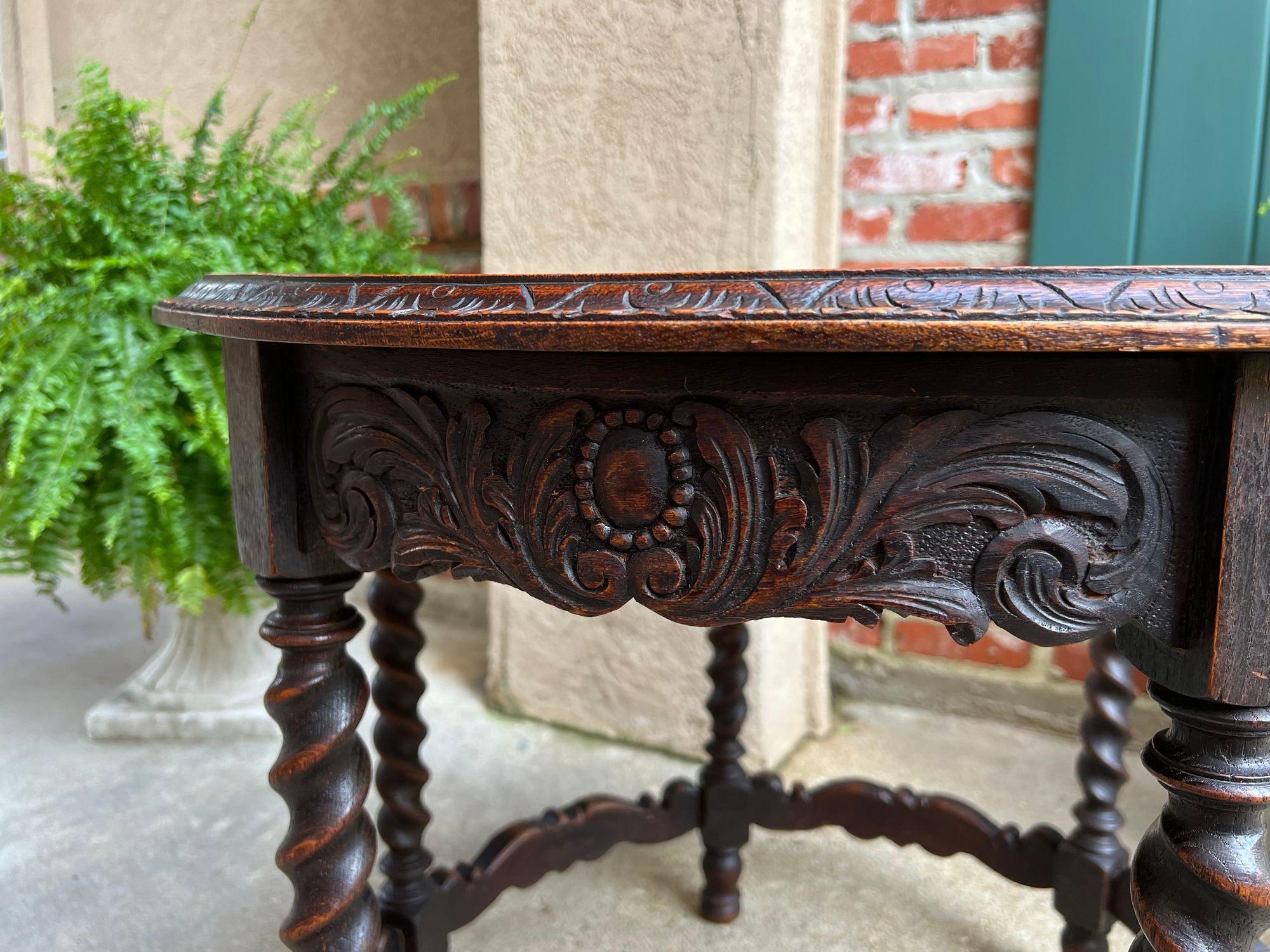 Antique French ROUND Side Center Table BARLEY TWIST Carved Oak Renaissance c1900 in vendita 10
