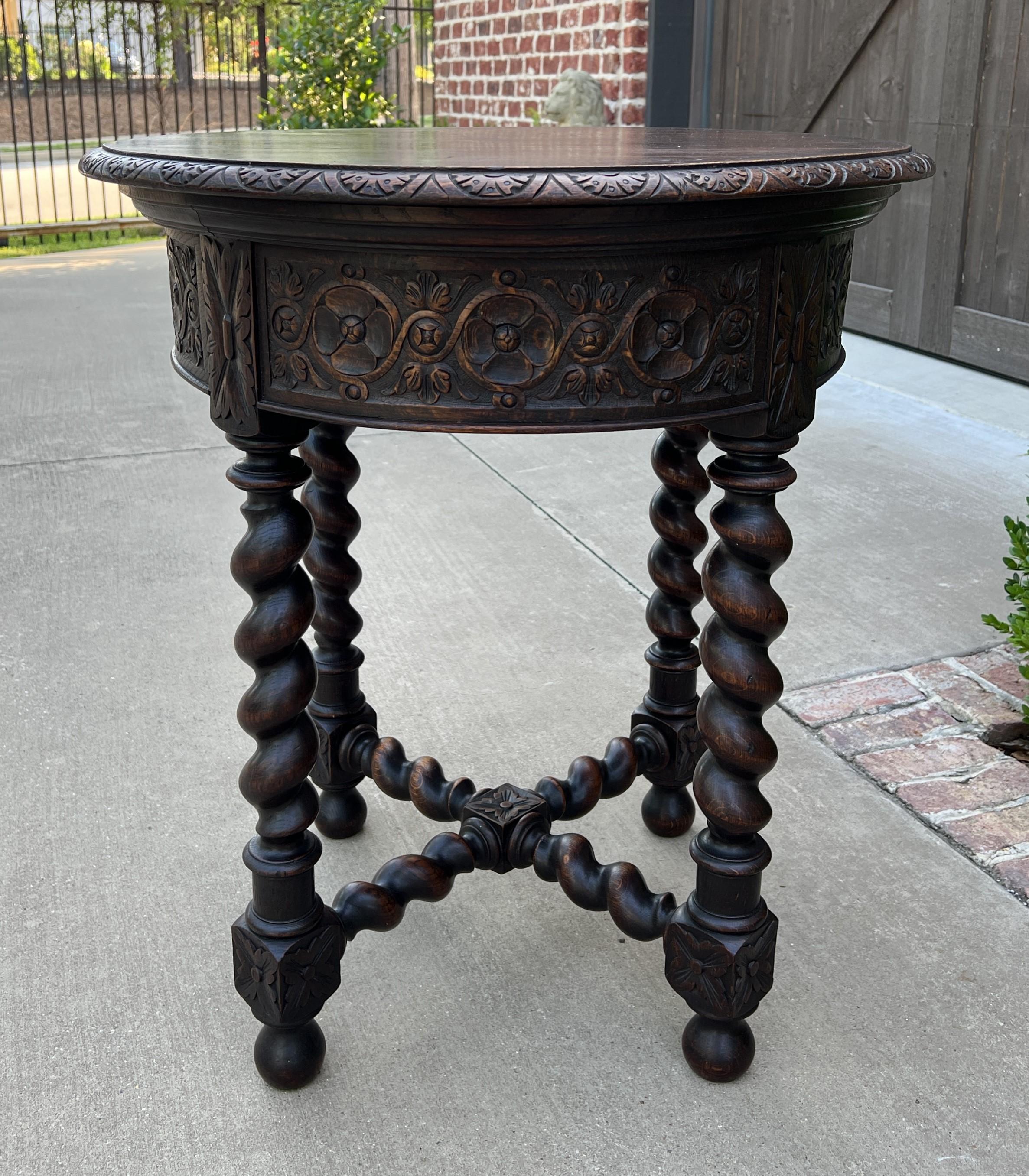 Antique French Round Side End Table Barley Twist Carved Oak Renaissance 19th C For Sale 9
