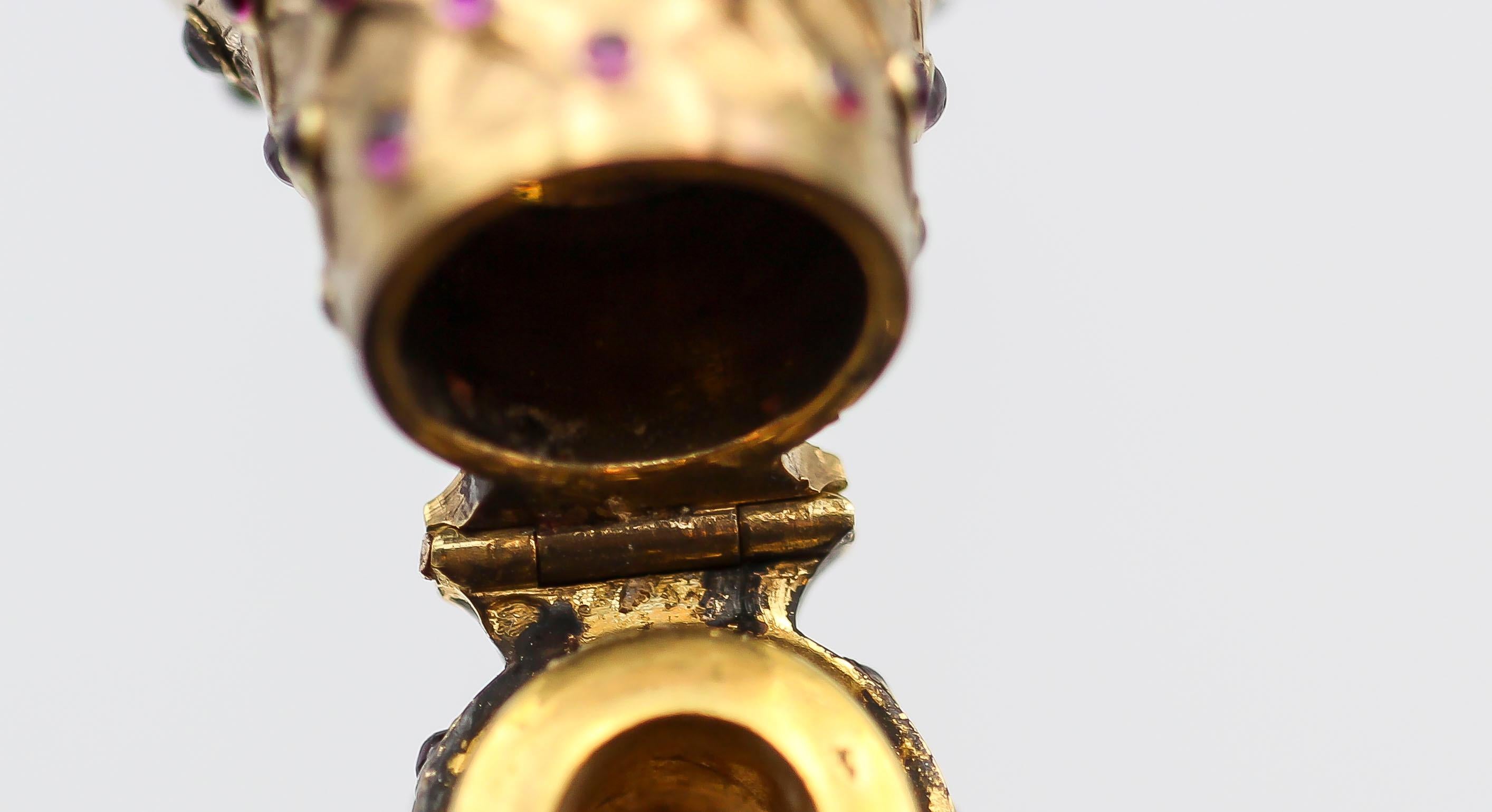 Antike französische Rubin-Parfümflasche aus 18 Karat Gold im Angebot 1