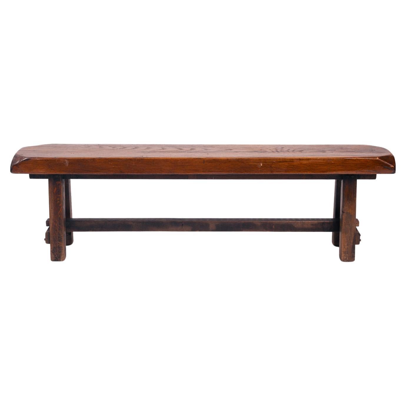 Magnifique banc en chêne rustique très lourd.
longueur : 175 cm x 31 cm x 41 cm
