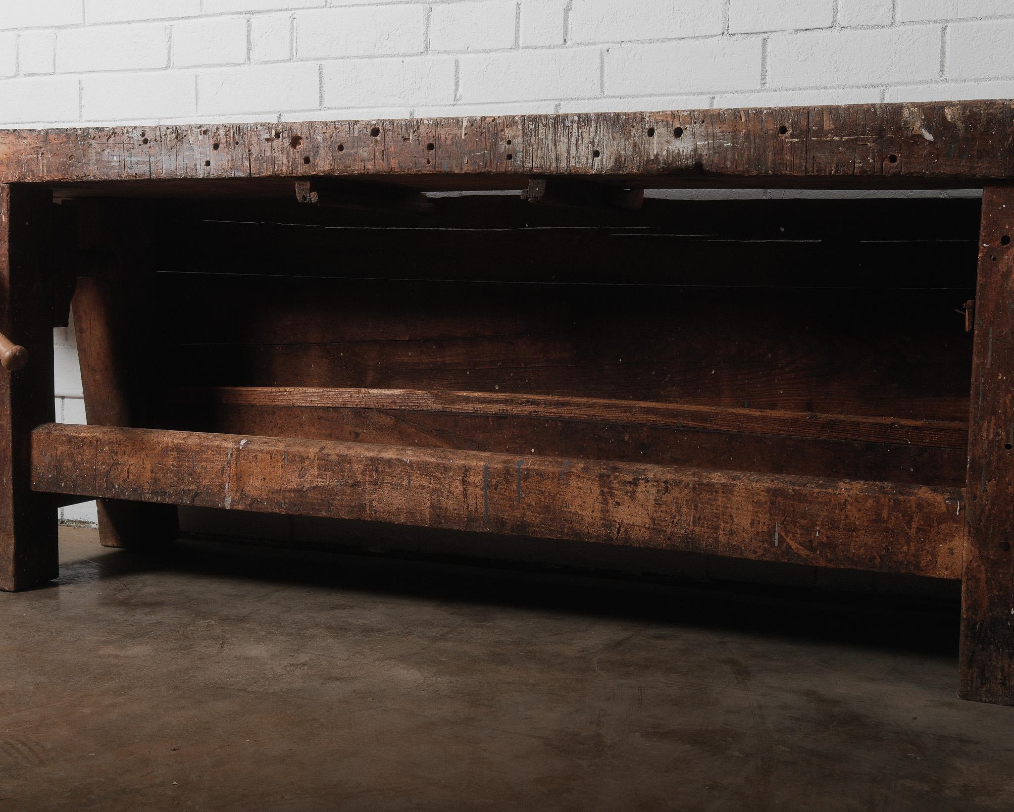 Antique French Rustic Carpenter’s Workbench with Vise, 19th Century For Sale 8