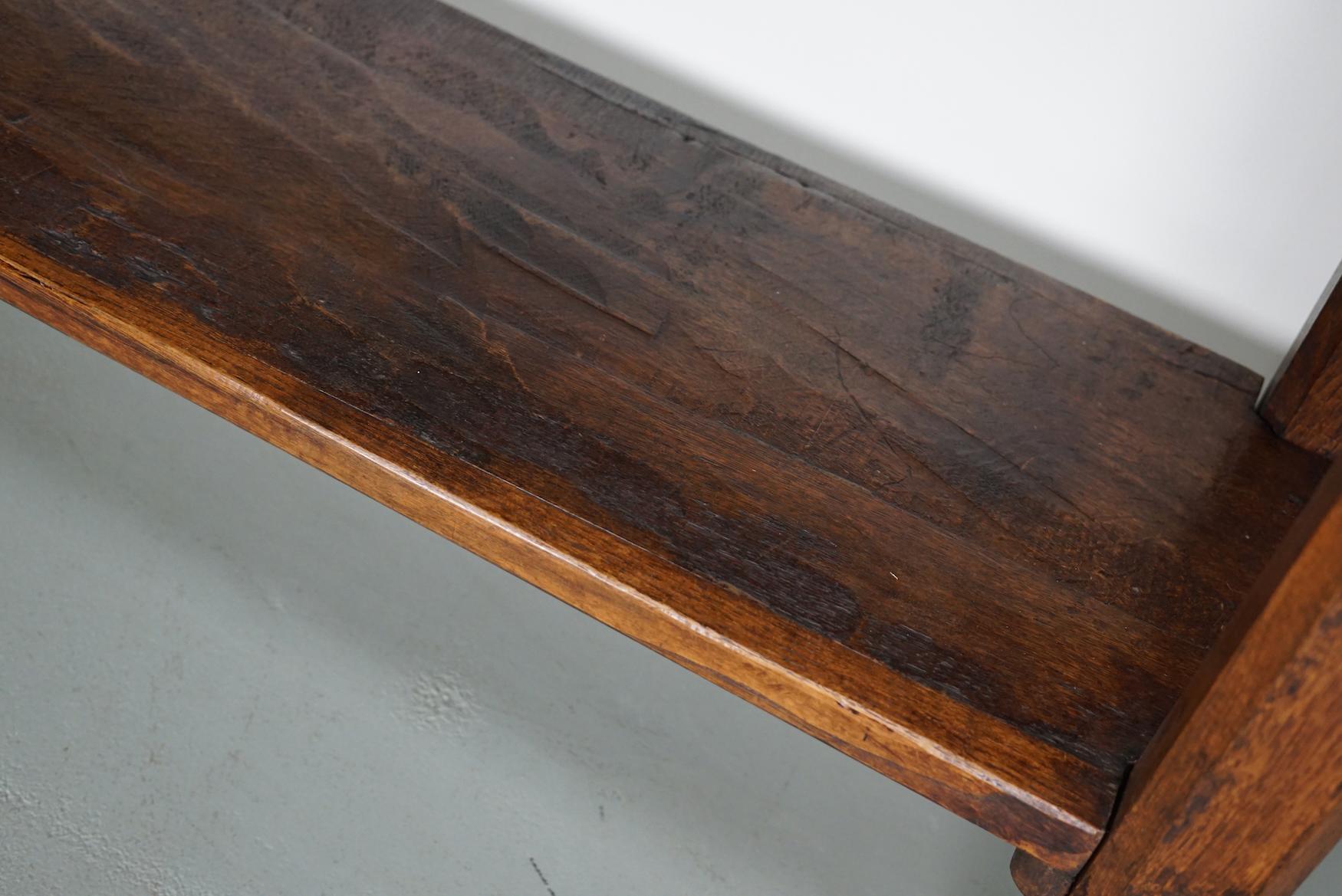 Ancienne table d'appoint en chêne de ferme rustique française, 19ème siècle en vente 10