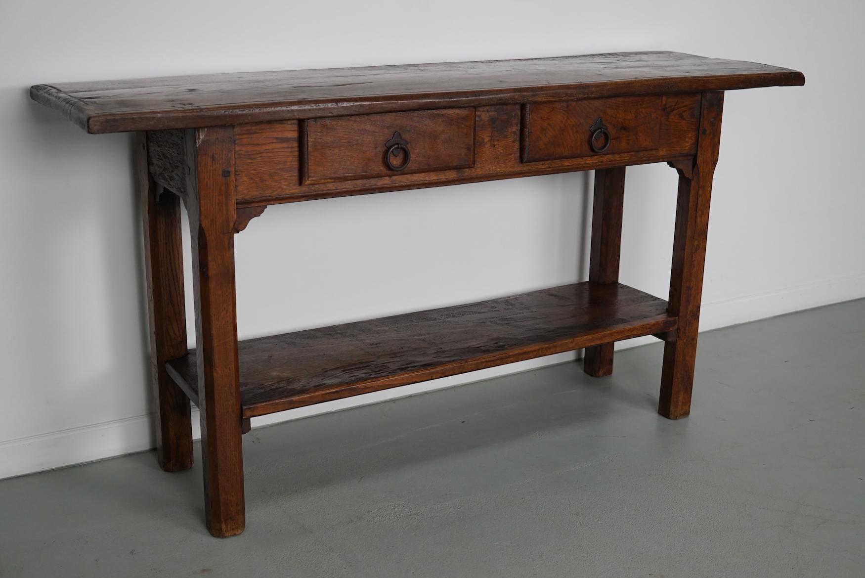 Ancienne table d'appoint en chêne de ferme rustique française, 19ème siècle en vente 3