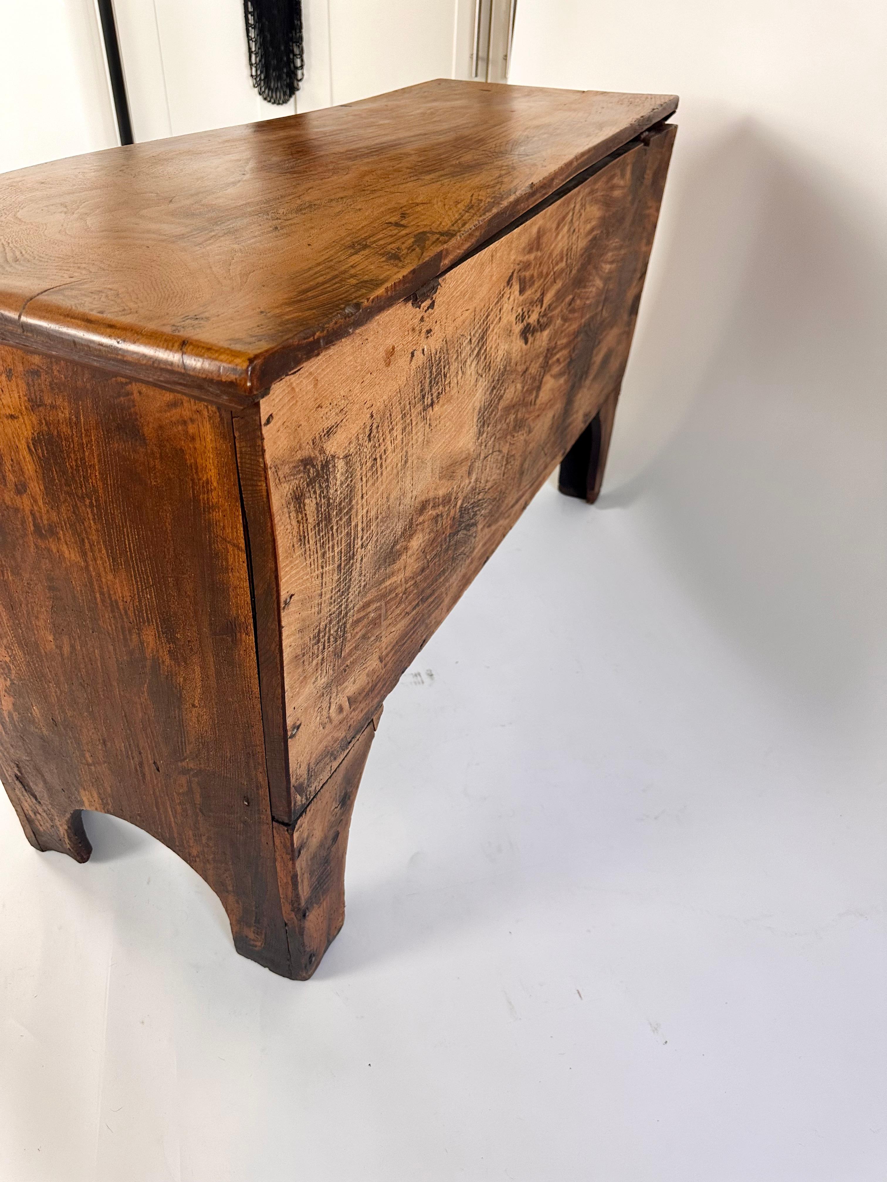 Antique French rustic primitive 19th century hallway chest / blanket box 13