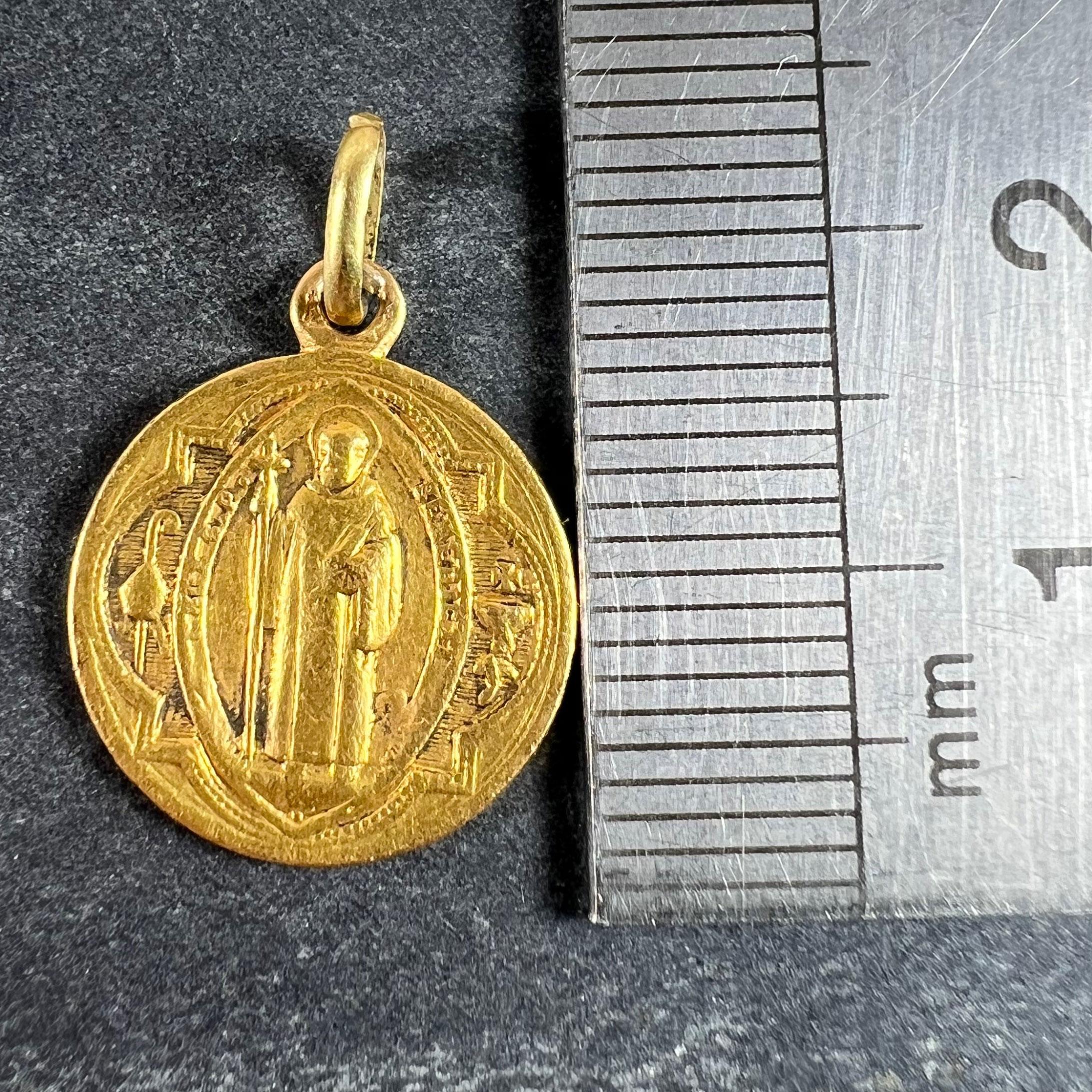 Antique French Saint Benedict 18 Karat Yellow Gold Medal Charm Pendant For Sale 5