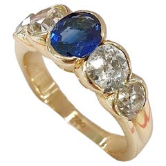 Antiker französischer Saphir- und Diamantring aus Gold mit altem Minenschliff