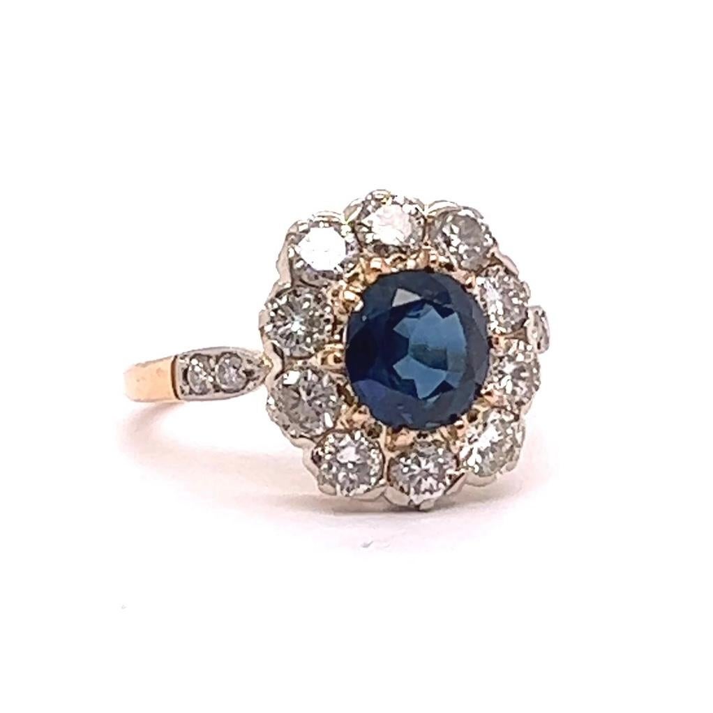 Antique French 1.20 Carat Sapphire Diamond 18 Karat Gold Cluster Ring In Excellent Condition In Beverly Hills, CA