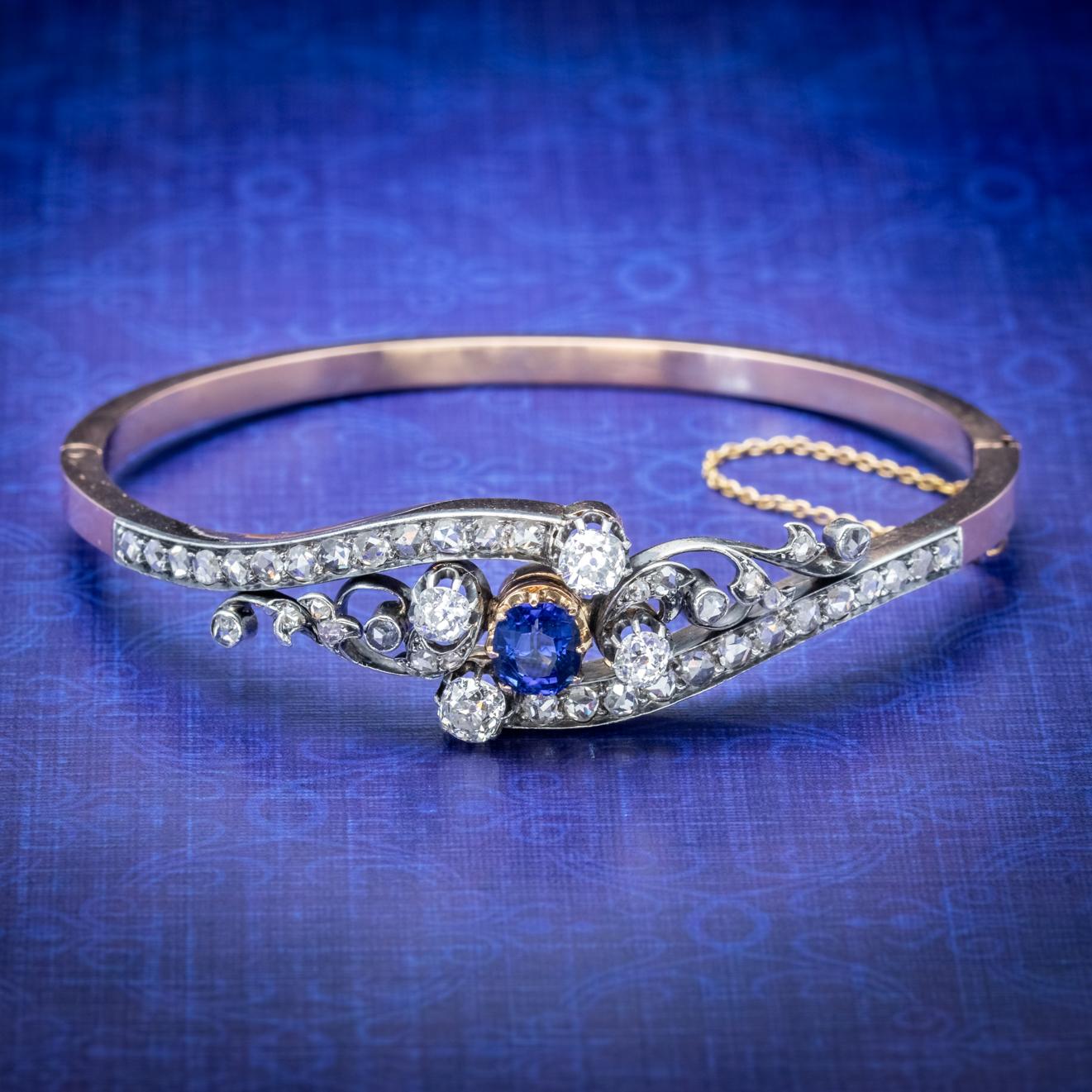 Antique French Sapphire Diamond 18 Carat Gold circa 1910 Boxed Bangle For Sale