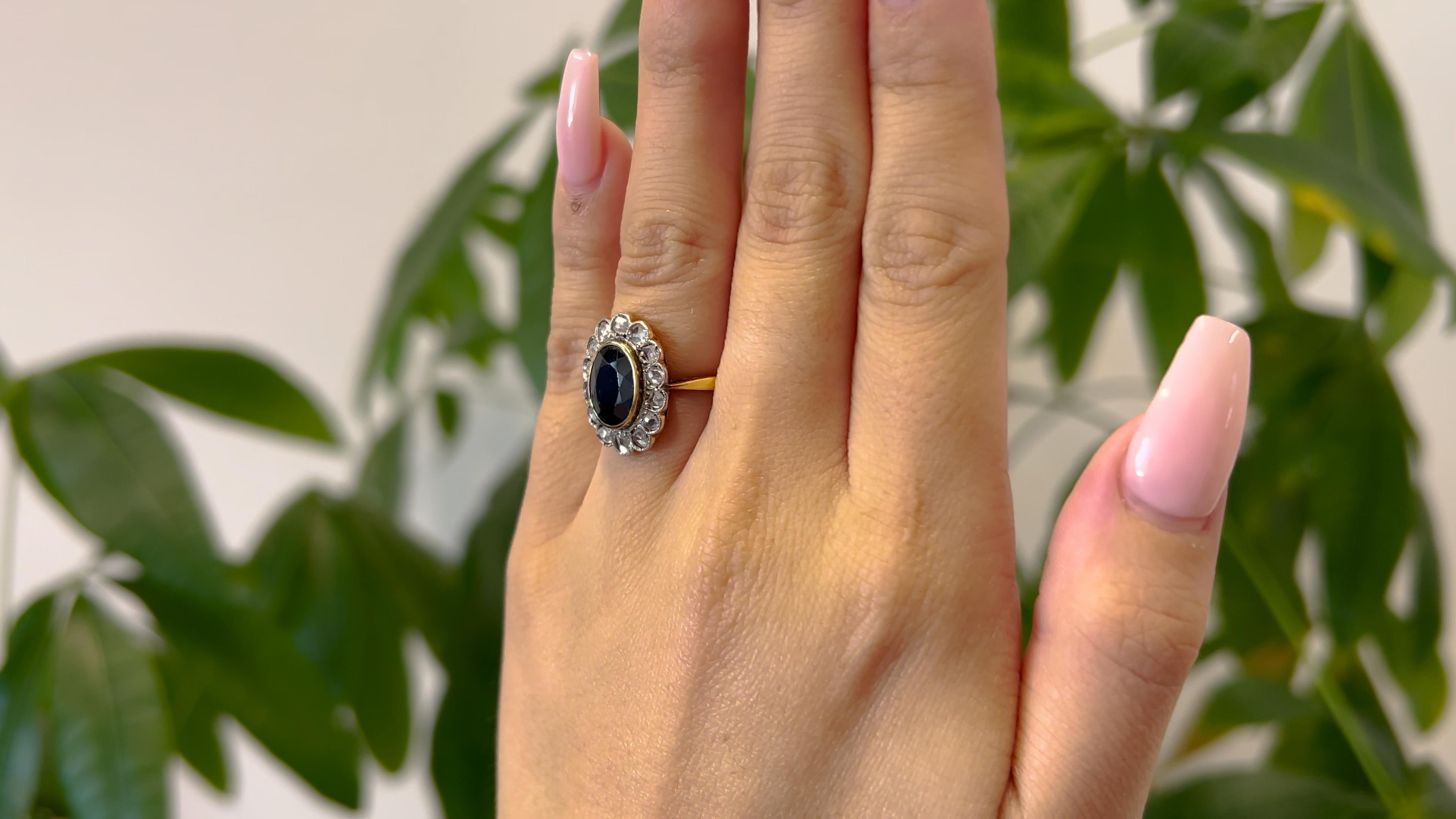 Antiker französischer Saphir-Cluster-Ring aus 18 Karat Platin mit Diamant im Rosenschliff (Gemischter Schliff)