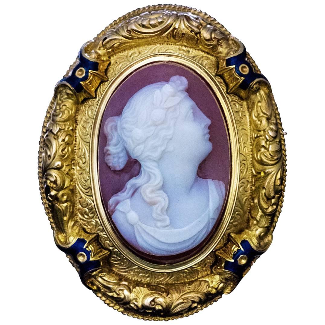 Antike französische Sardonyx-Gold-Emaille-Brosche, Sardonyx