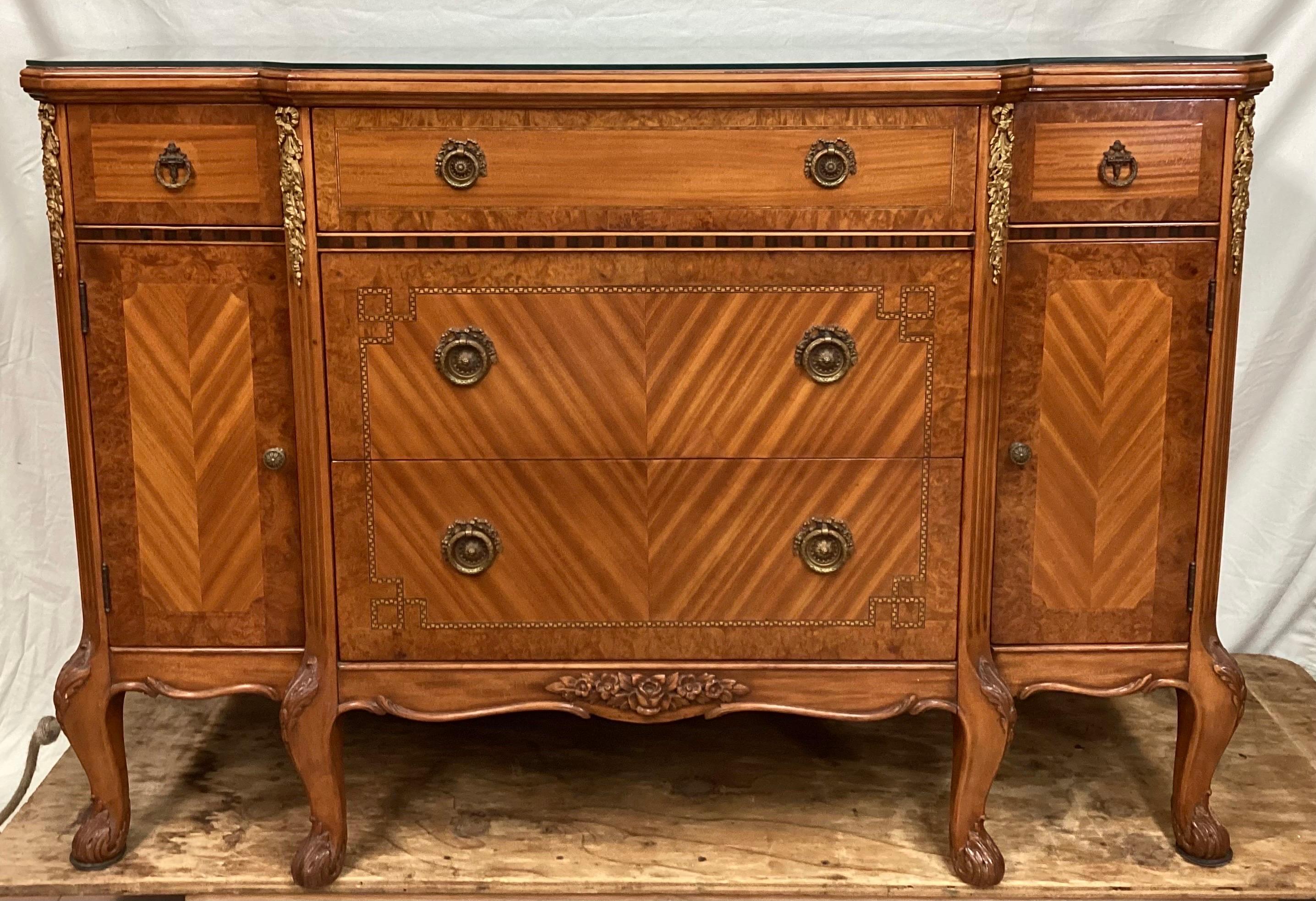 Antique French Satinwood Dresser / Sideboard with Bronze Mounts In Excellent Condition For Sale In Lambertville, NJ