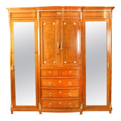 Antique French Satinwood & Ormolu Mounted Wardrobe XIX secolo