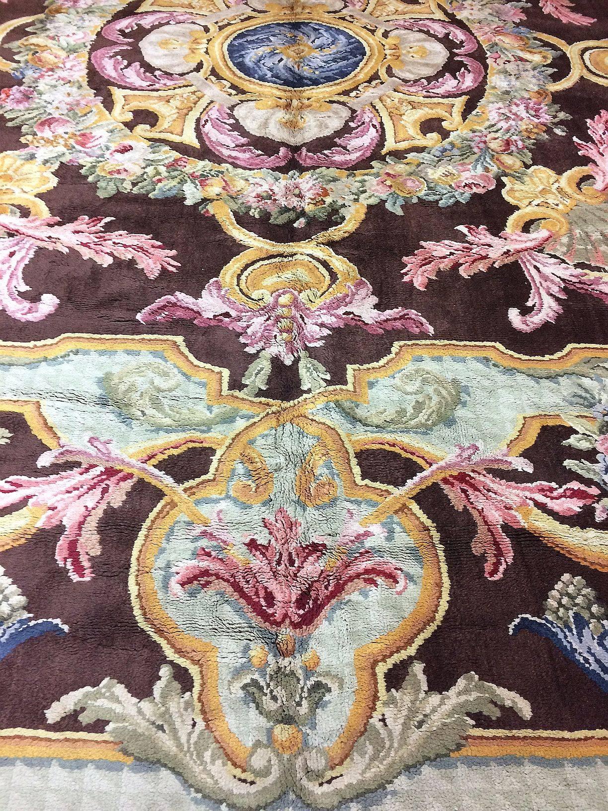 Hand-Woven Antique French Savonnerie Carpet 19th Century Louis XV Style Design by Perrot