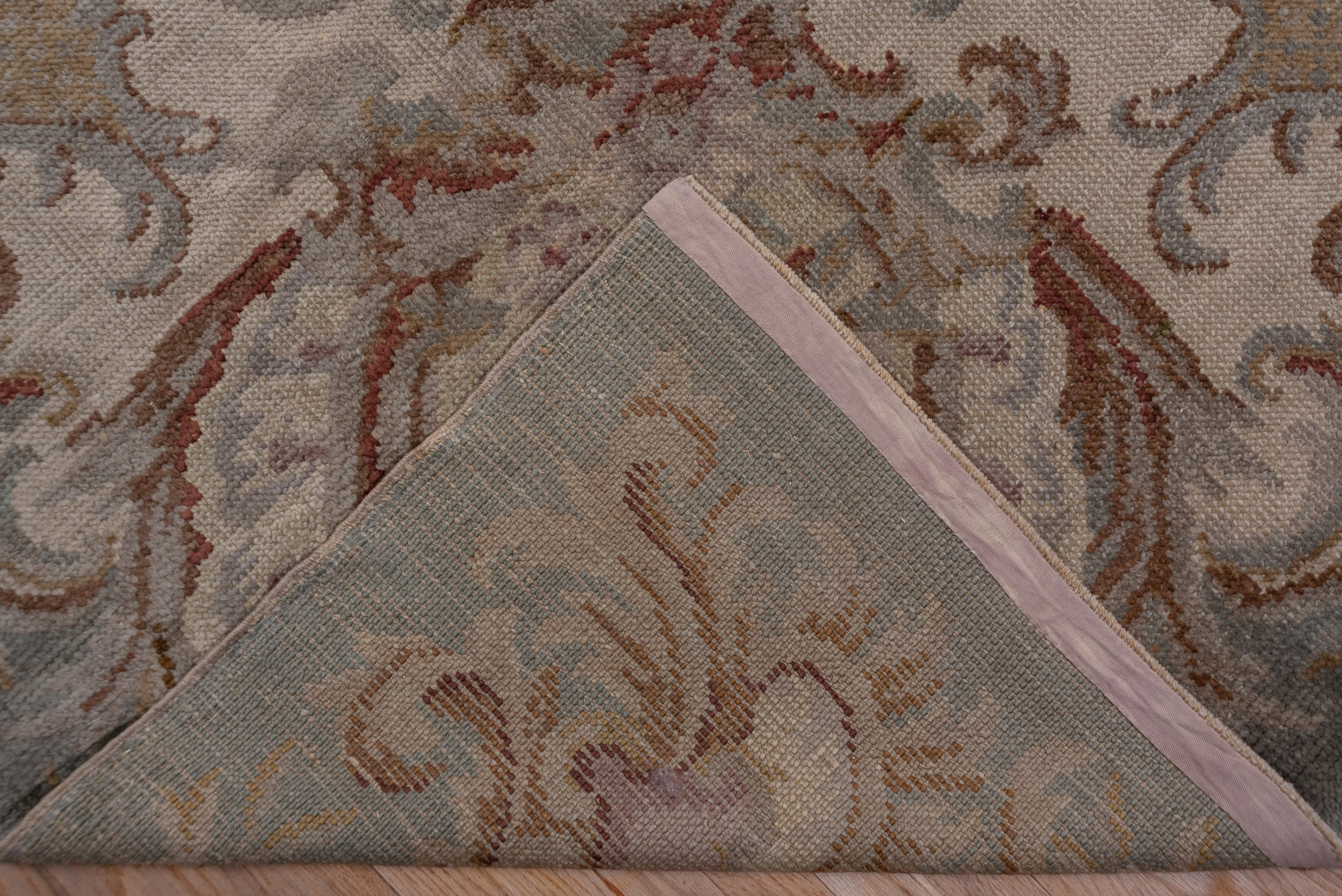 Antique French Savonnerie Carpet In Excellent Condition In New York, NY