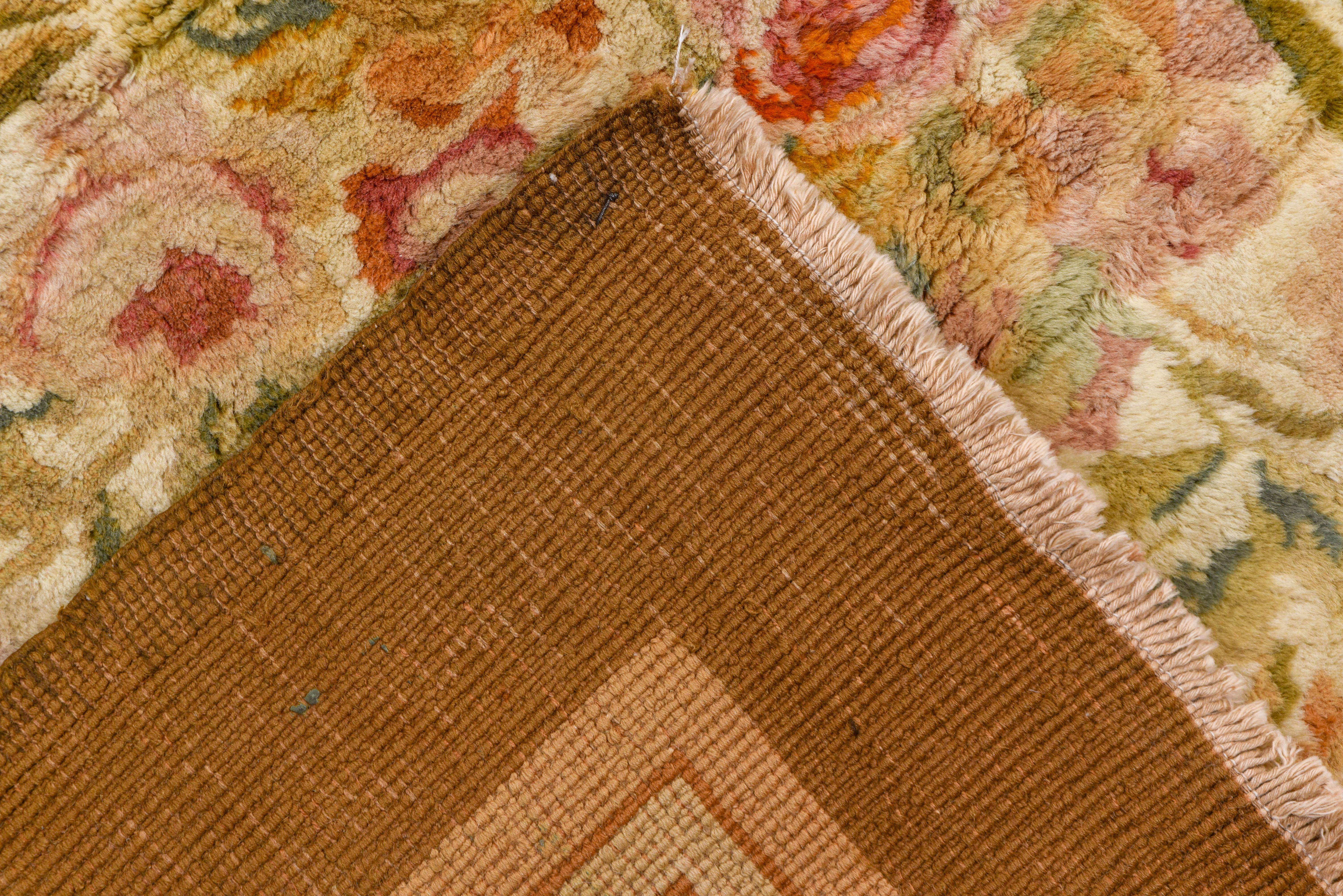 20th Century Antique French Savonnerie Carpet, Louis XVI Style, circa 1900s