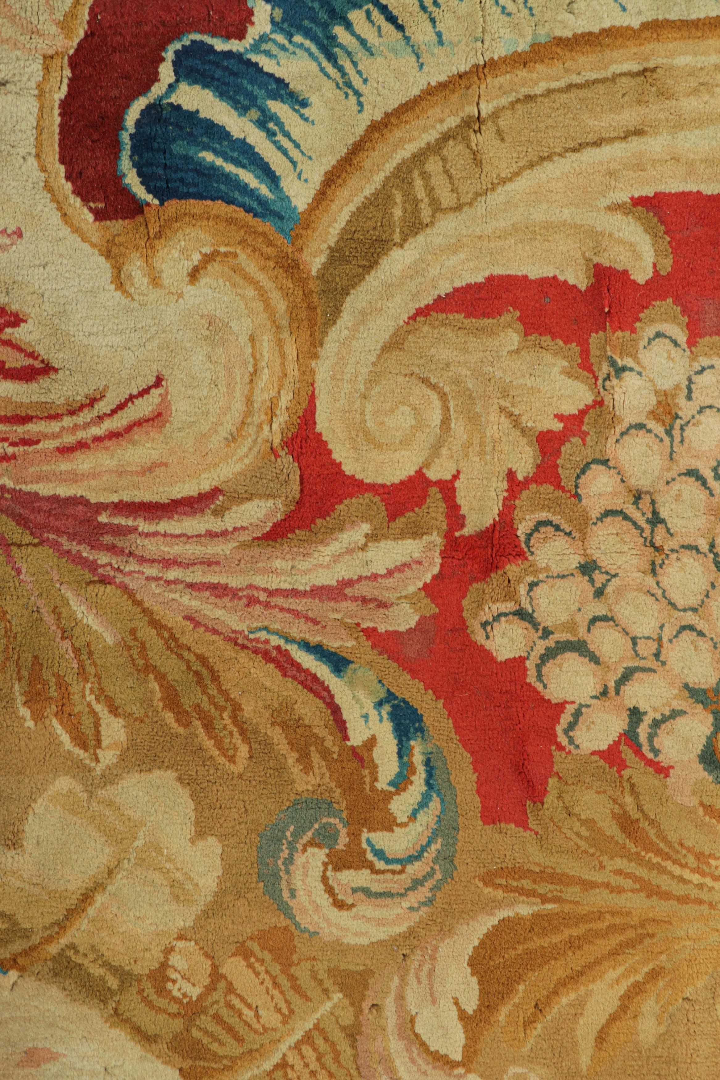 Alfombra francesa antigua de galería Savonnerie con motivos florales  Rug & Kilim Francés en venta