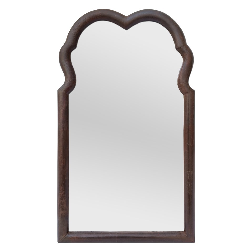 Miroir français ancien en bois festonné, datant d'environ 1890 en vente