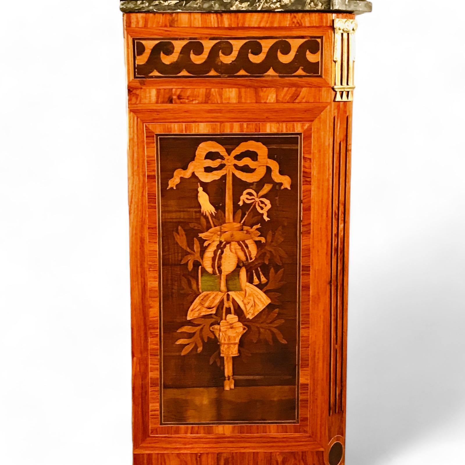 Antiguo escritorio secretario francés, Francia 1770-80 Marquetería