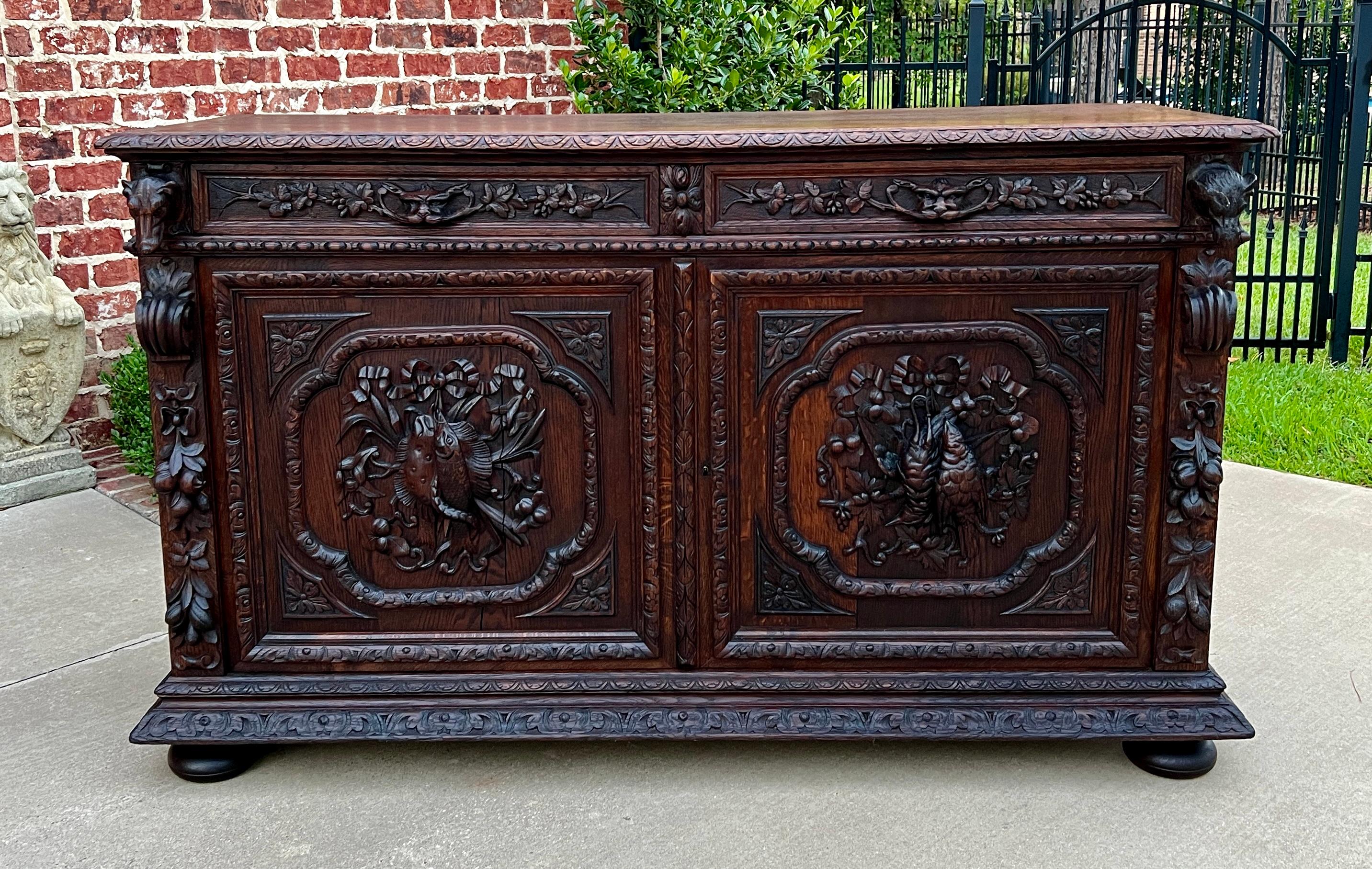 Antique French Server Sideboard Buffet Hunt Cabinet Black Forest Oak Dogs 19C In Good Condition For Sale In Tyler, TX