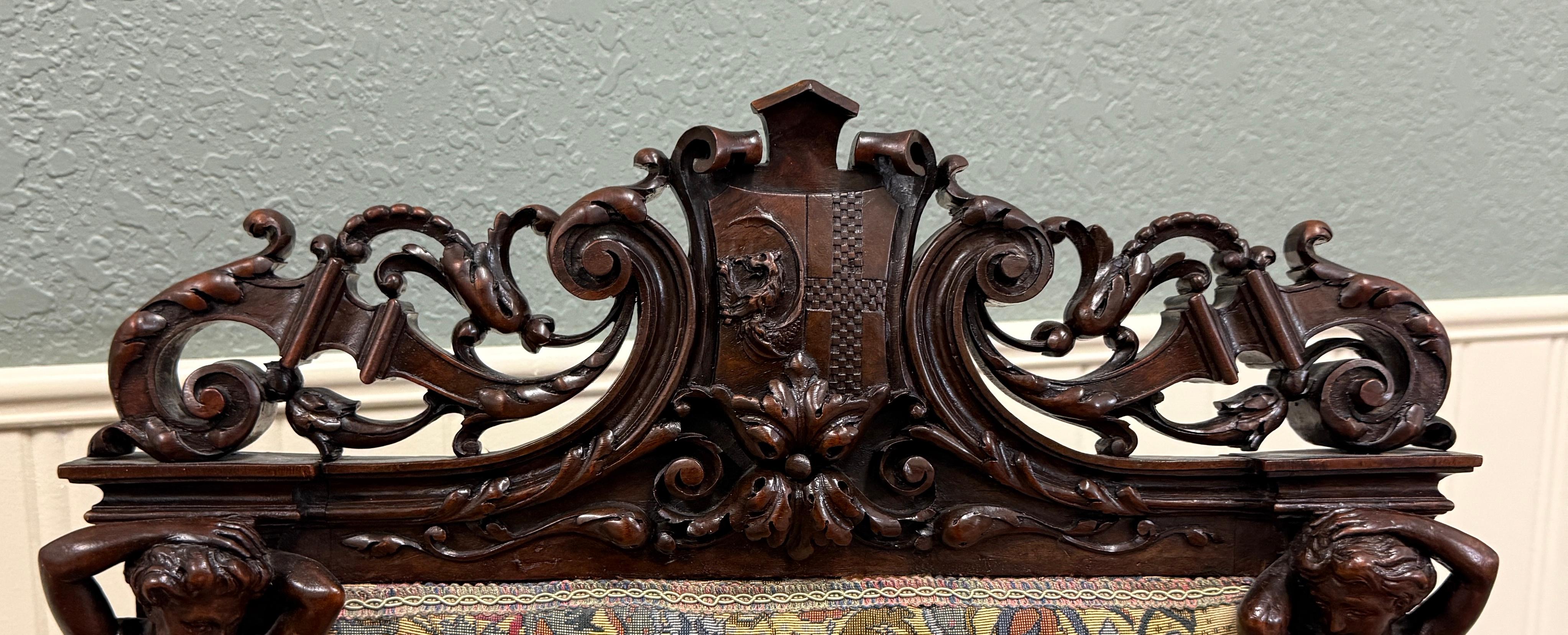 Antique French SET DI 8 sedie da pranzo imbottite e intagliate in noce del XIX secolo EXQUISITE in vendita 4