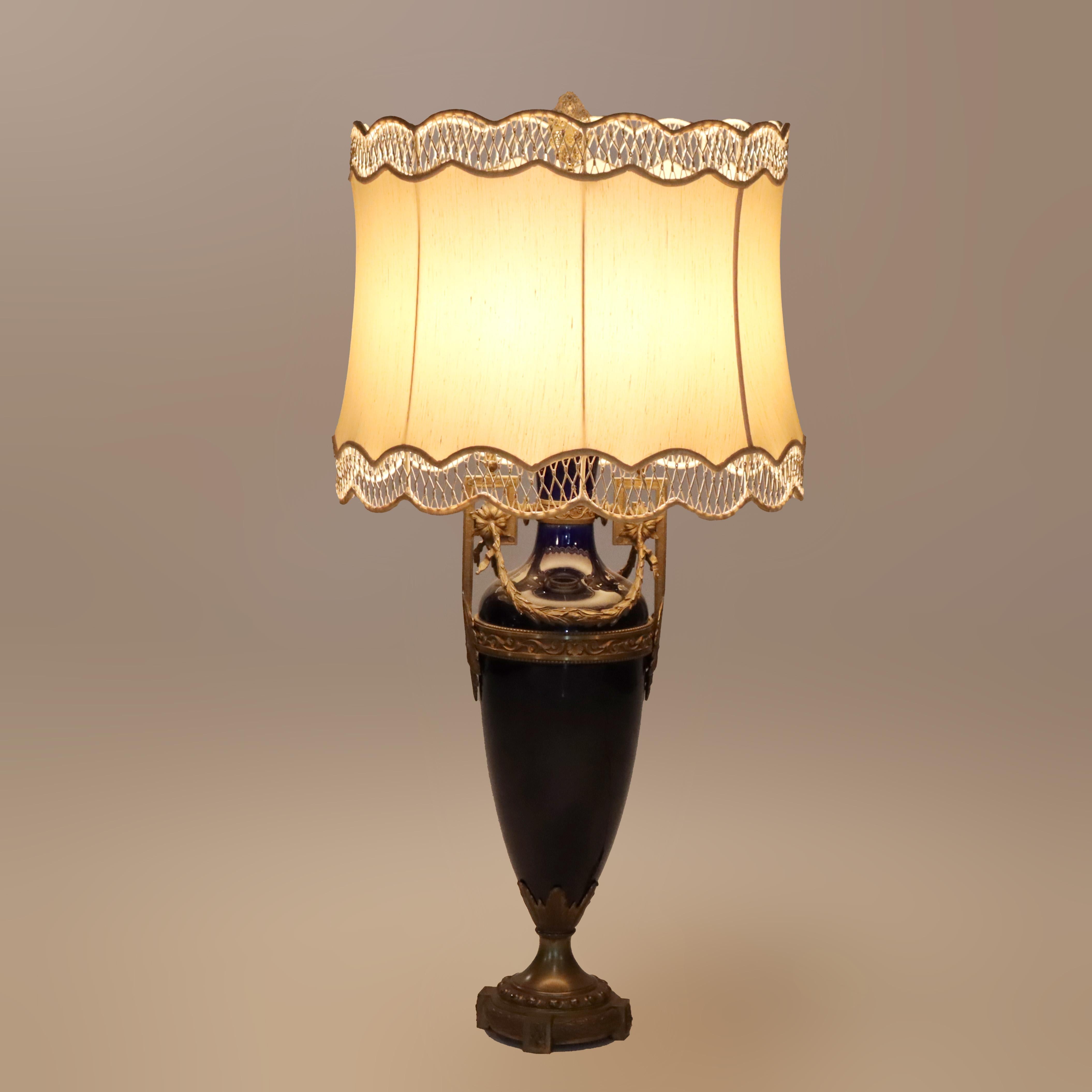 Antique French Sevres Lámpara Azul Cobalto con Recubrimiento Metálico C1900 en venta 1