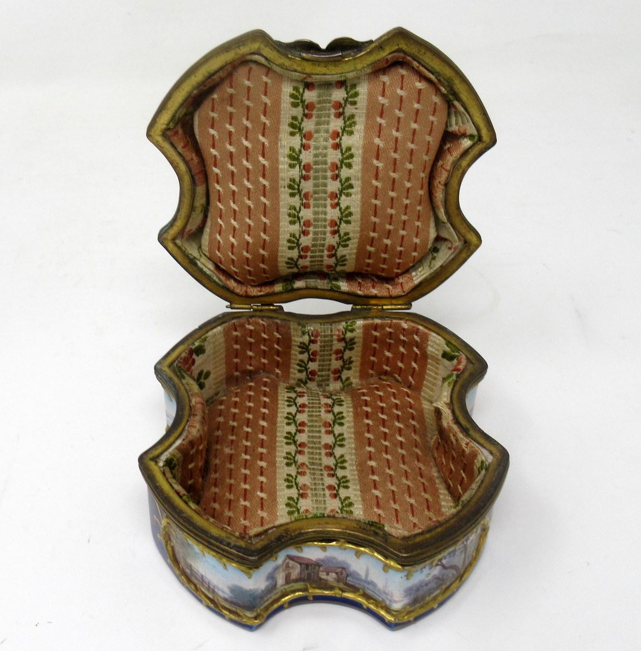 Antique French Sevres Ormolu Porcelain Jewellery Casket Dresser Trinket Box 4