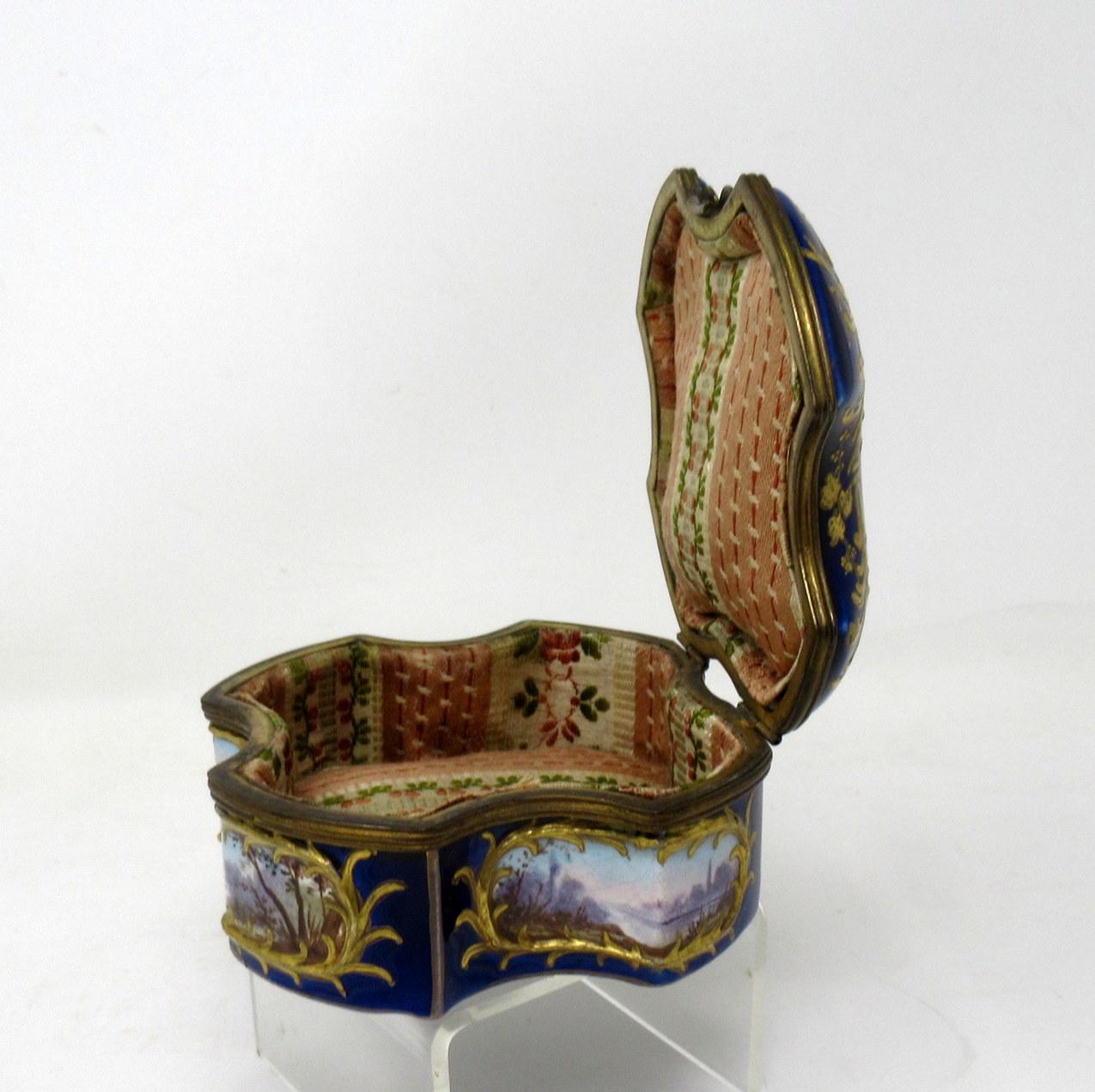 Antique French Sevres Ormolu Porcelain Jewellery Casket Dresser Trinket Box 5