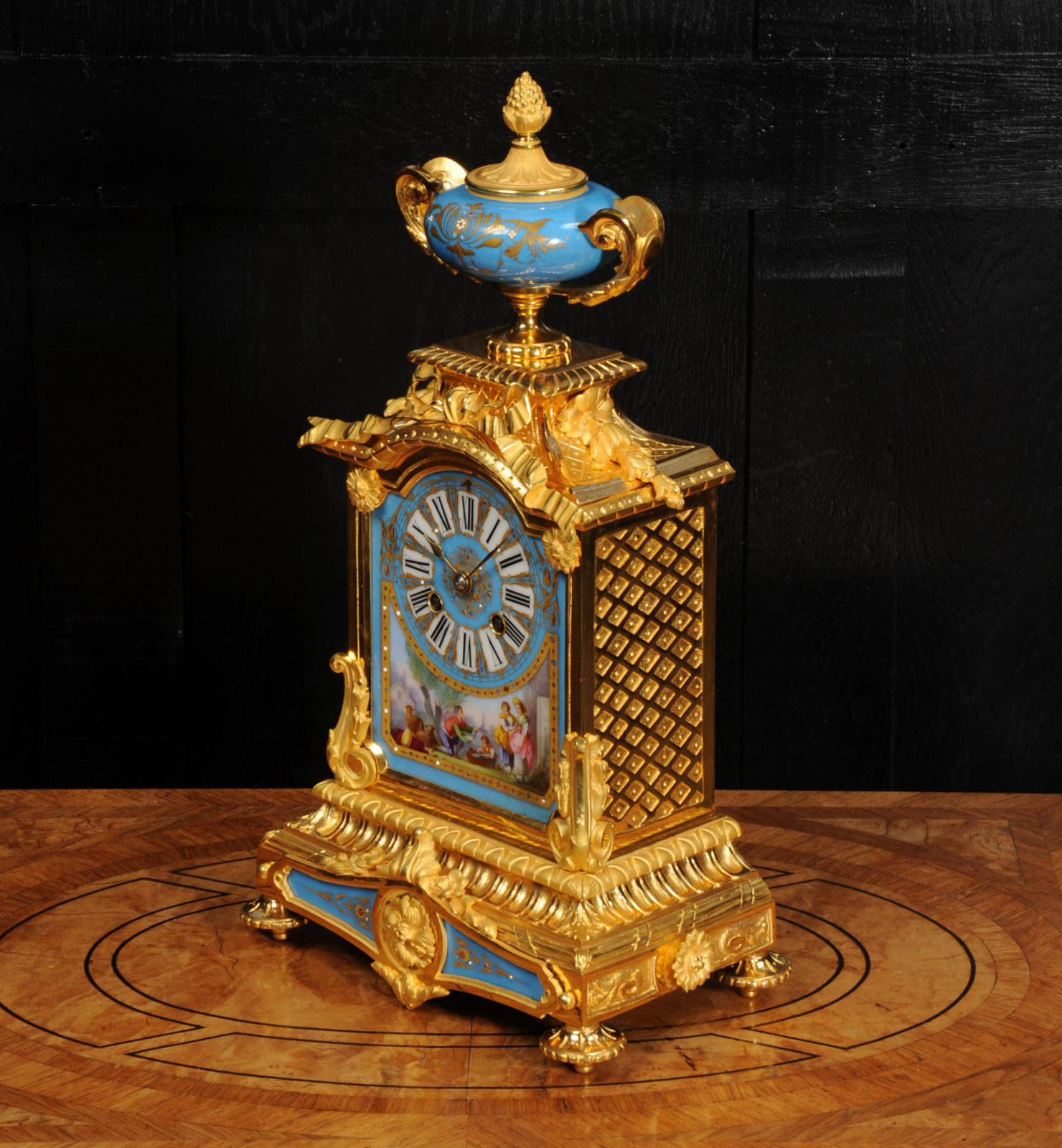 Antique French Sevres Porcelain and Ormolu Clock 5